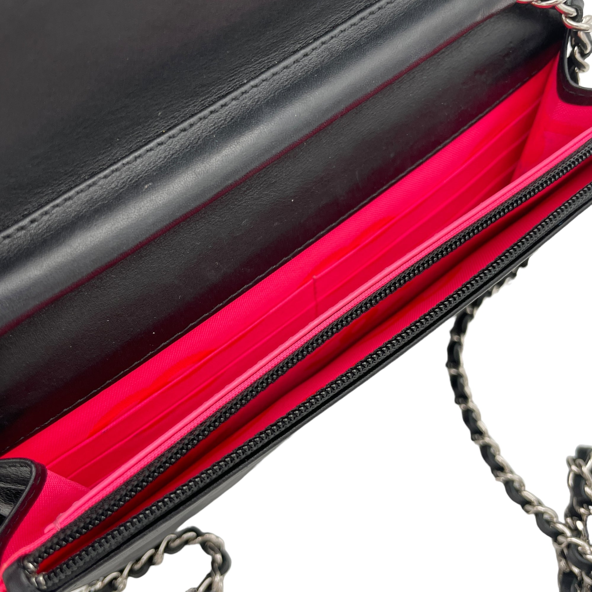 Cambon Black Wallet On Chain in Calfskin, Silver hardware