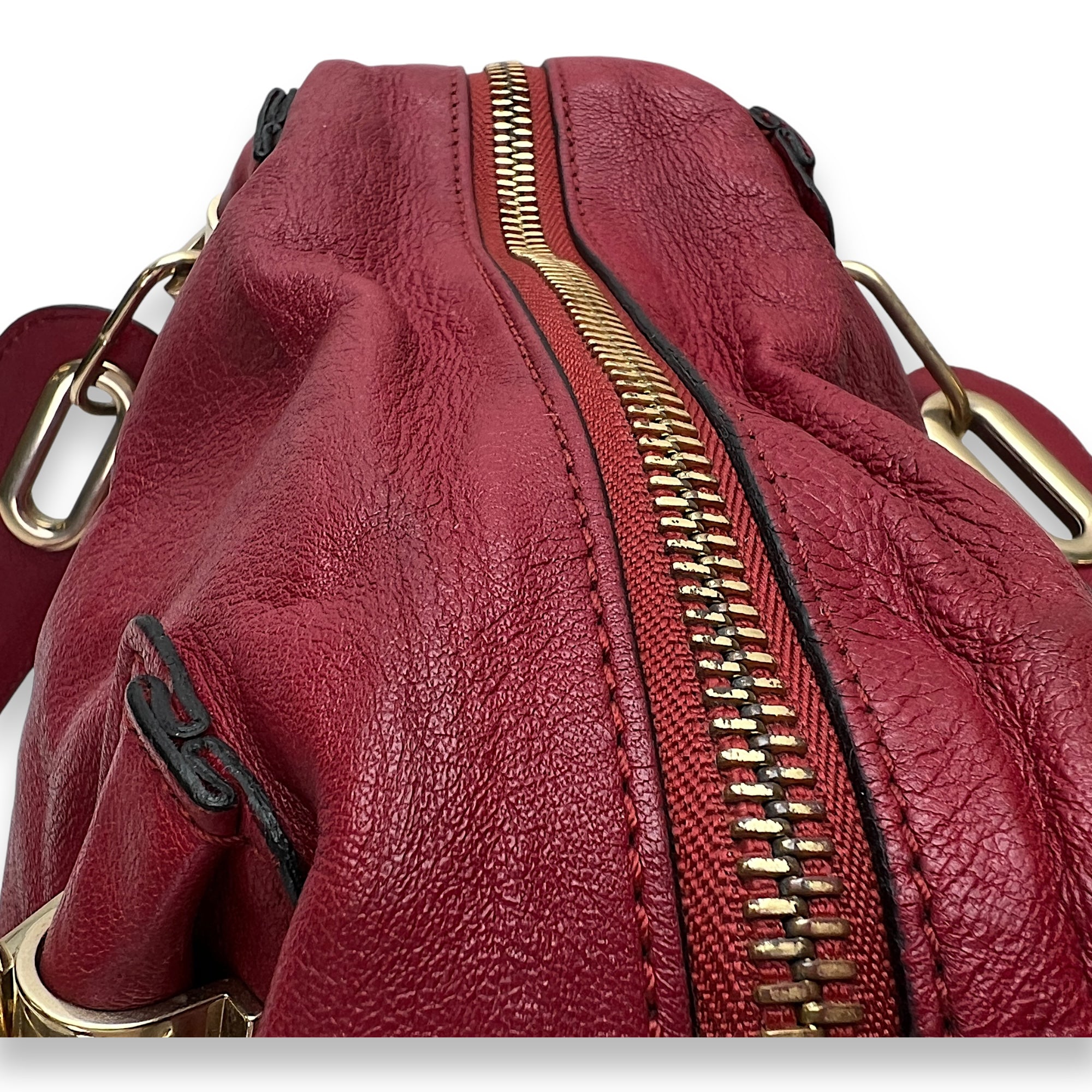 Paraty Shoulder Bag Red in Calfskin, Gold hardware