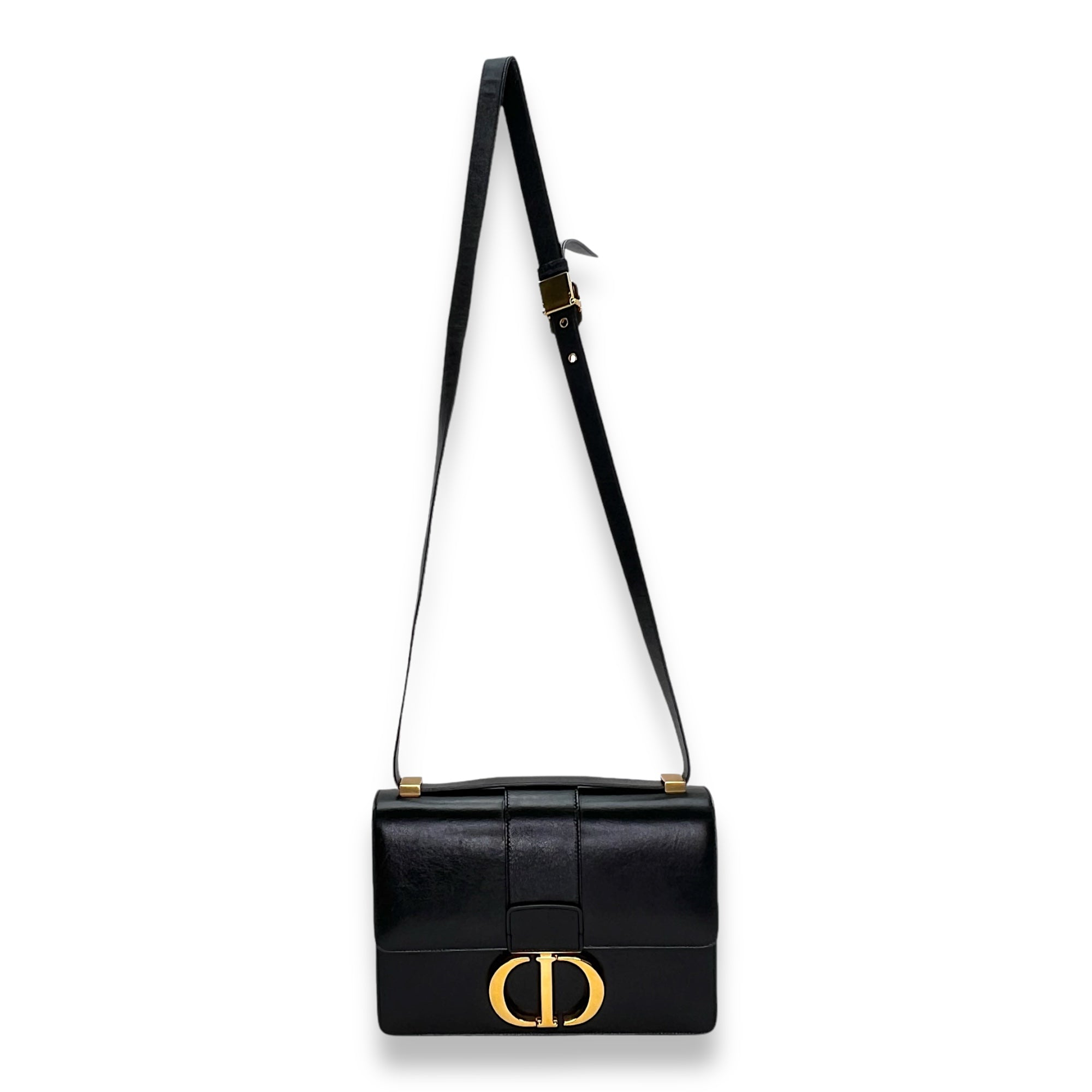 30 Montaigne Medium Shoulder bag in Calfskin, Gold Hardware