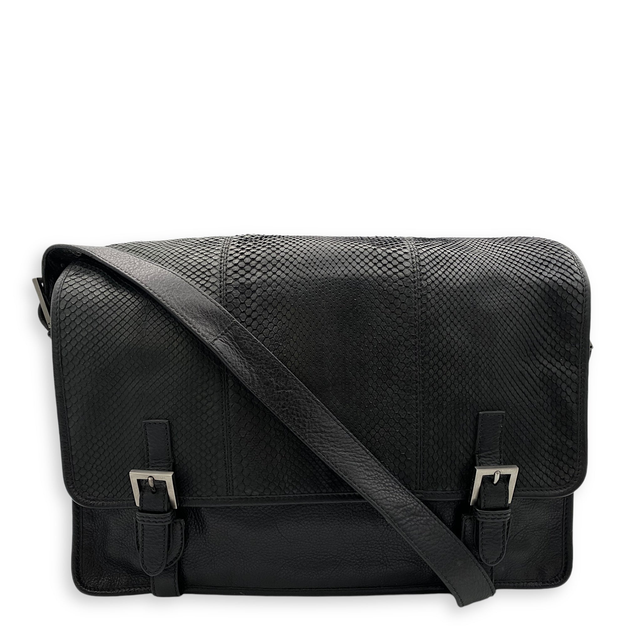 Others  Messenger Bag Black in Calfskin, Silver