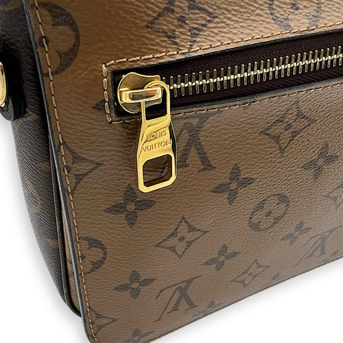 Louis Vuitton Pochette Metis Crossbody Bag Brown in Monogram Coated Canvas, Gold hardware_11