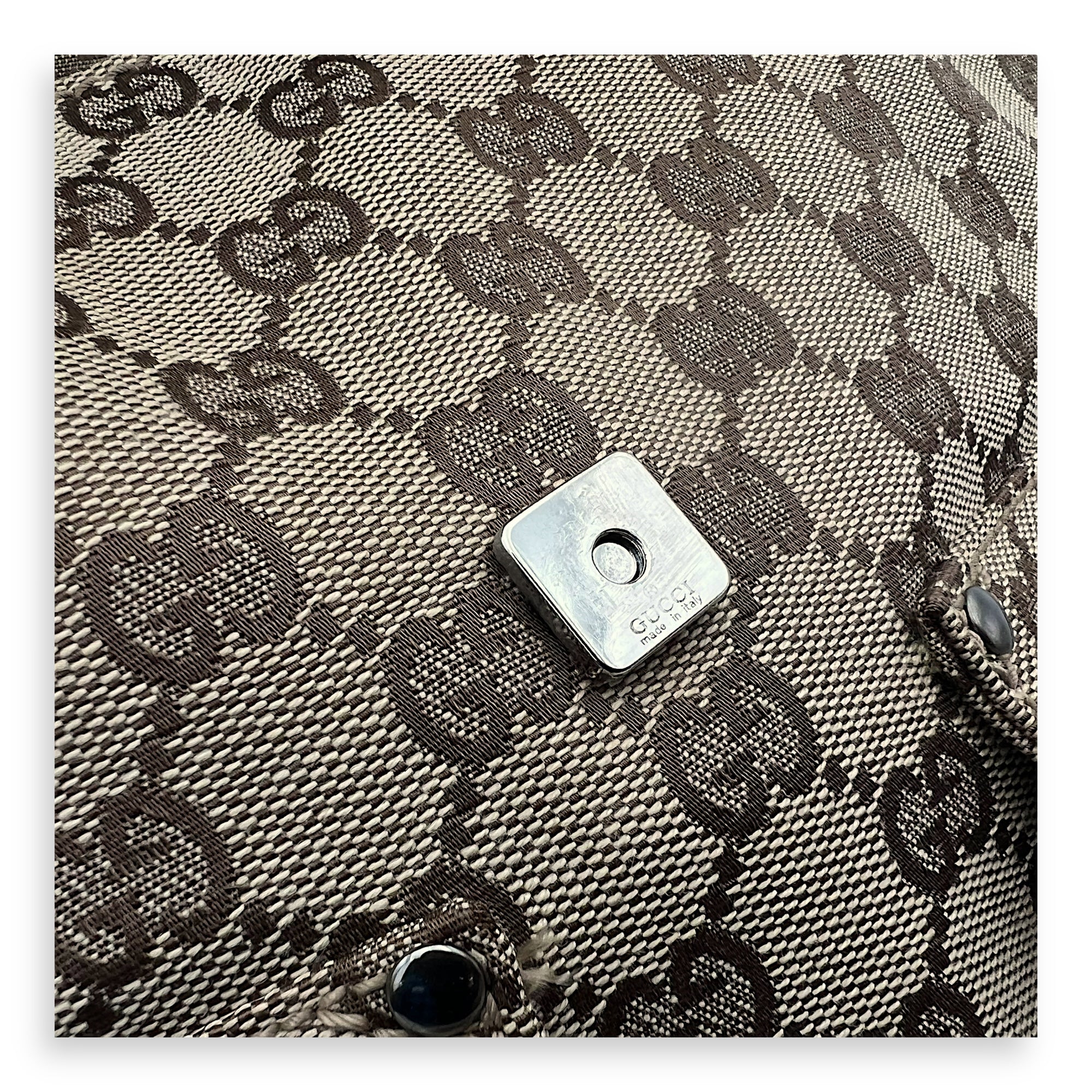 Gucci GG Canvas Brown Messenger in Jacquard, Silver hardware_11