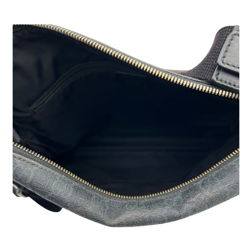 Gucci GG Supreme Black Messenger in Coated Canvas, Ruthenium hardware_6