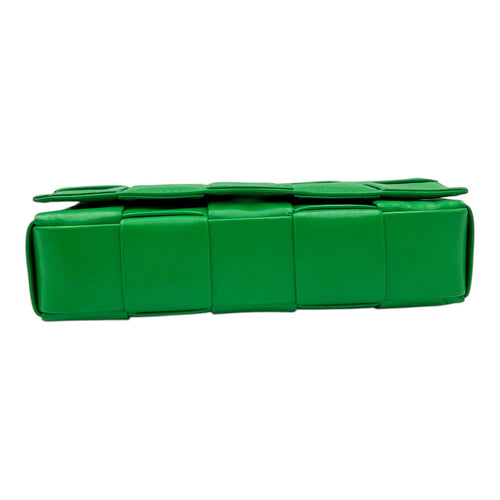 Bottega Veneta Cassette Crossbody Bag Green in Calfskin, Silver hardware_4