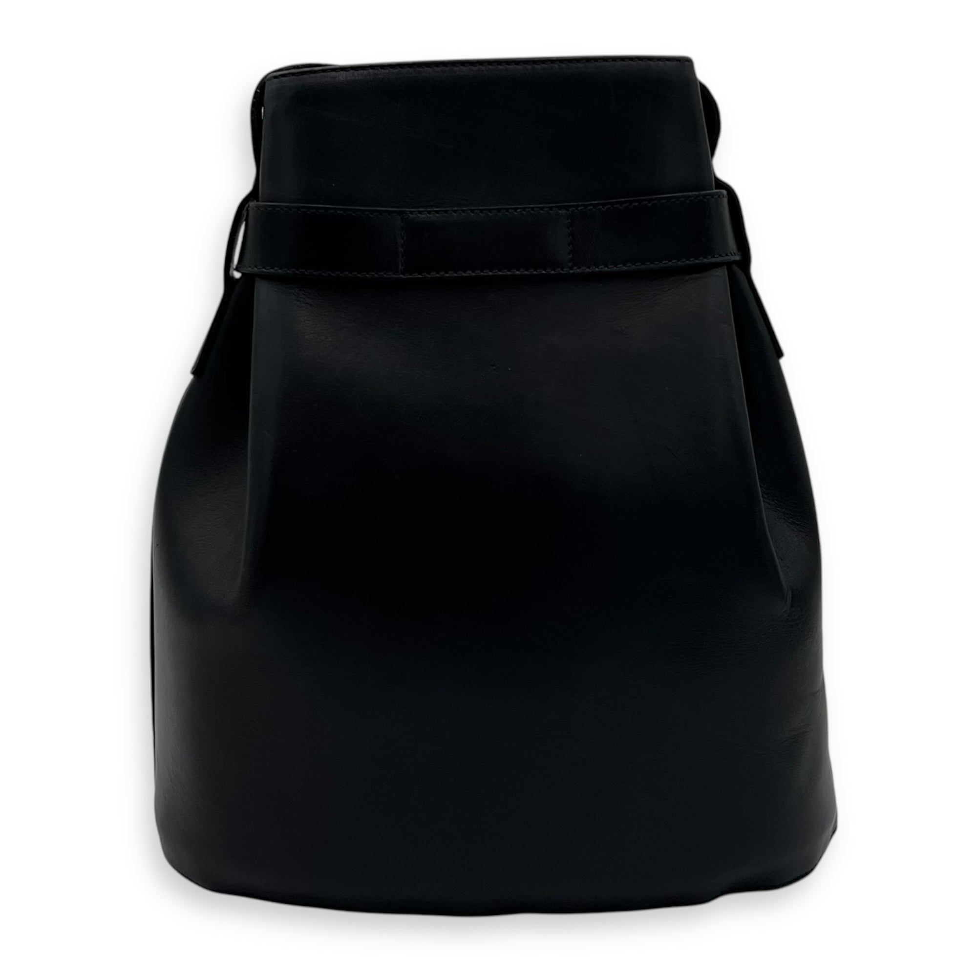 Salvatore Ferragamo Gancini Shoulder Bag Black in Calfskin, Gold hardware_2