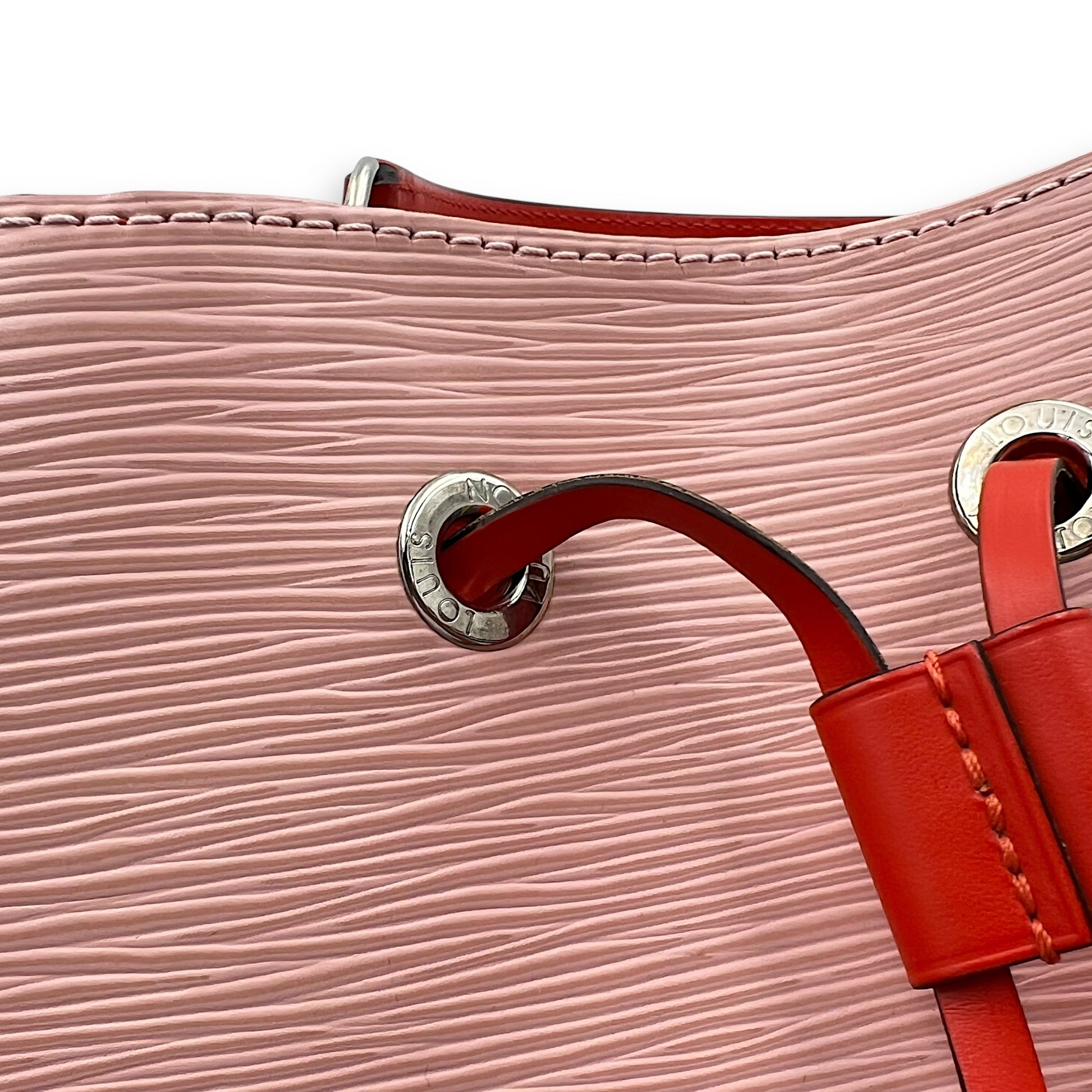 Louis Vuitton NeoNoe Bucket Bag Pink in Epi Leather, Silver hardware_11