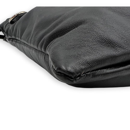 Fendi Logo Black Crossbody Bag in Calfskin, Silver hardware_11