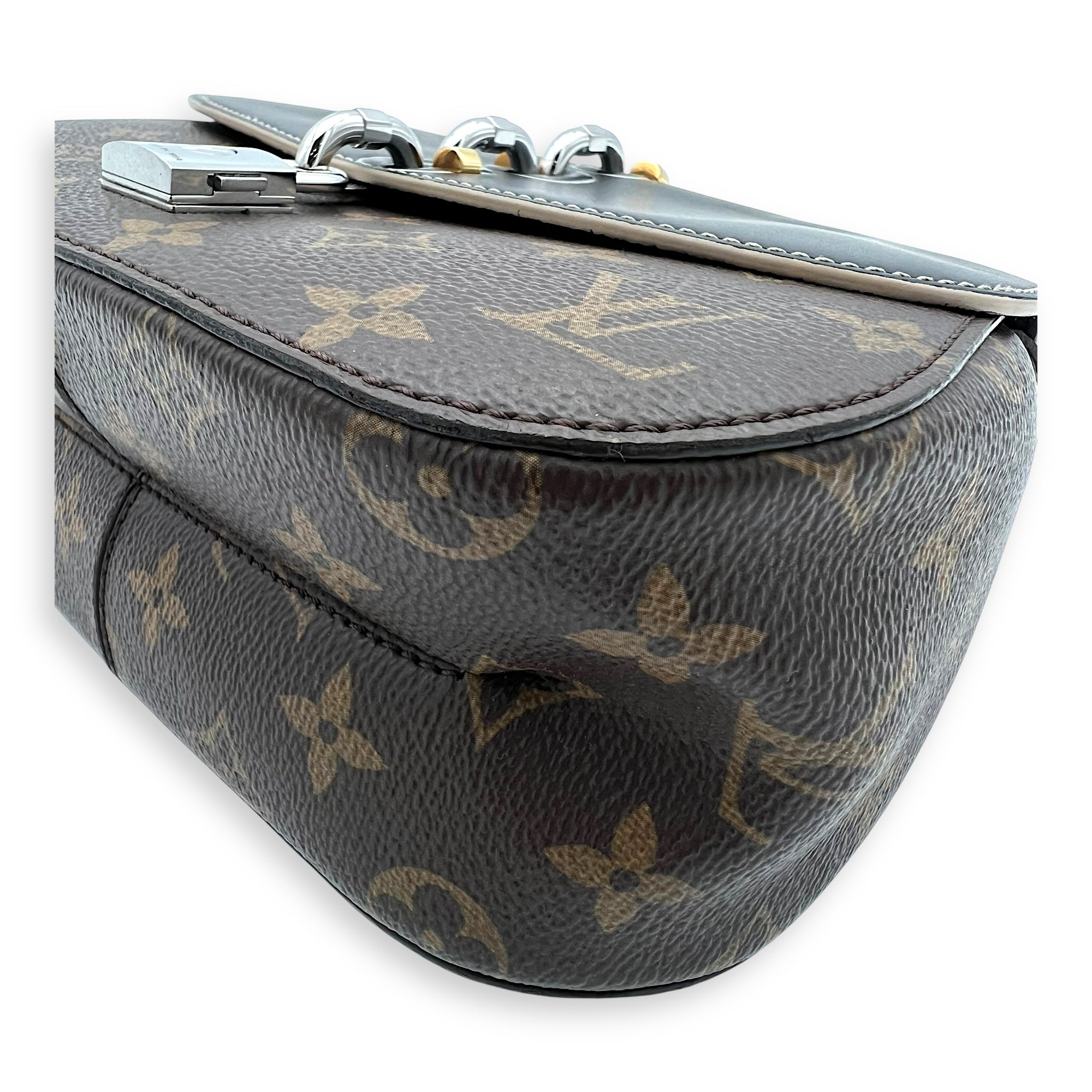 Louis Vuitton Chain It Top Handle Bag Brown in Monogram Coated Canvas, Silver hardware_8