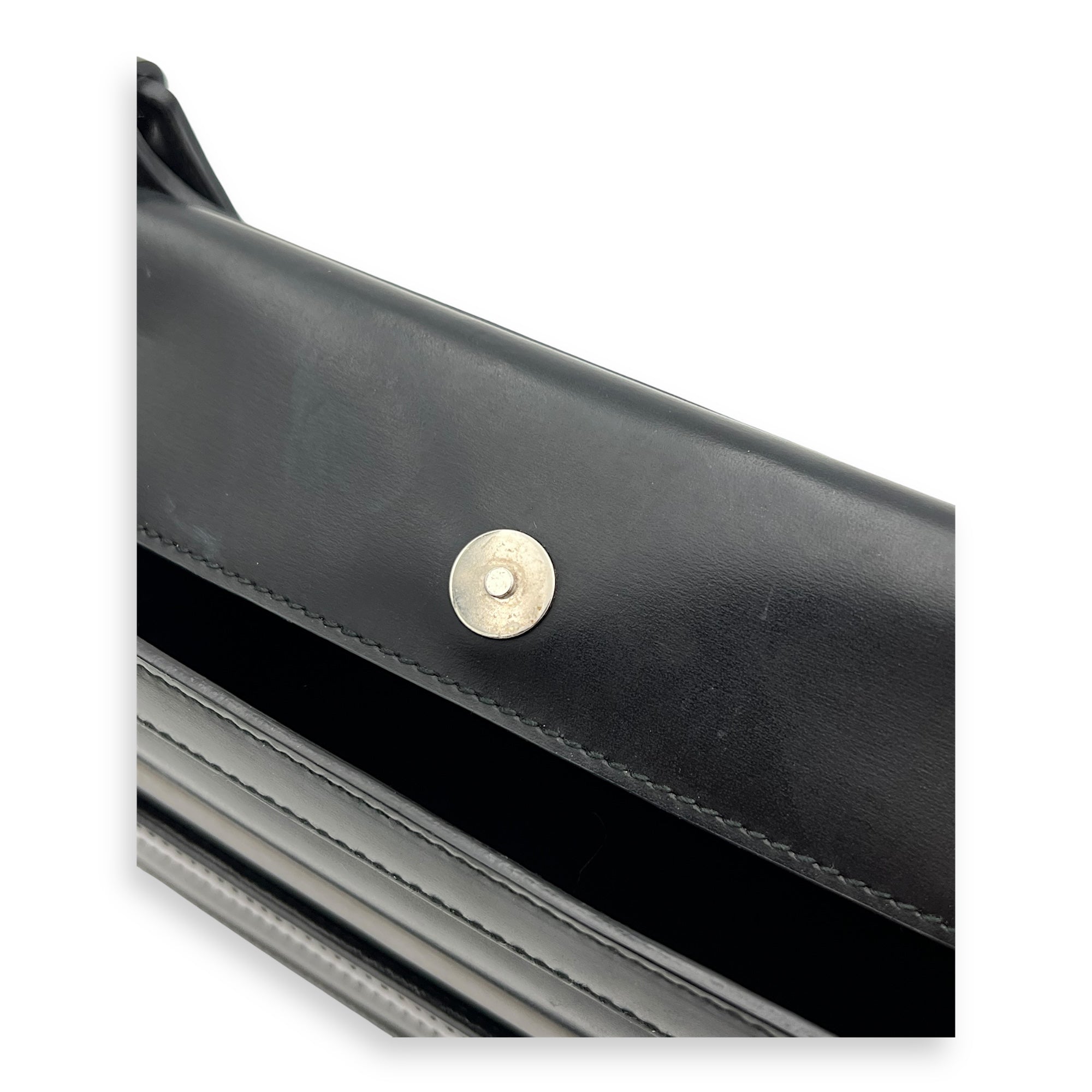 Loewe Vintage Top Handle Bag Black in Calfskin, Silver hardware_3