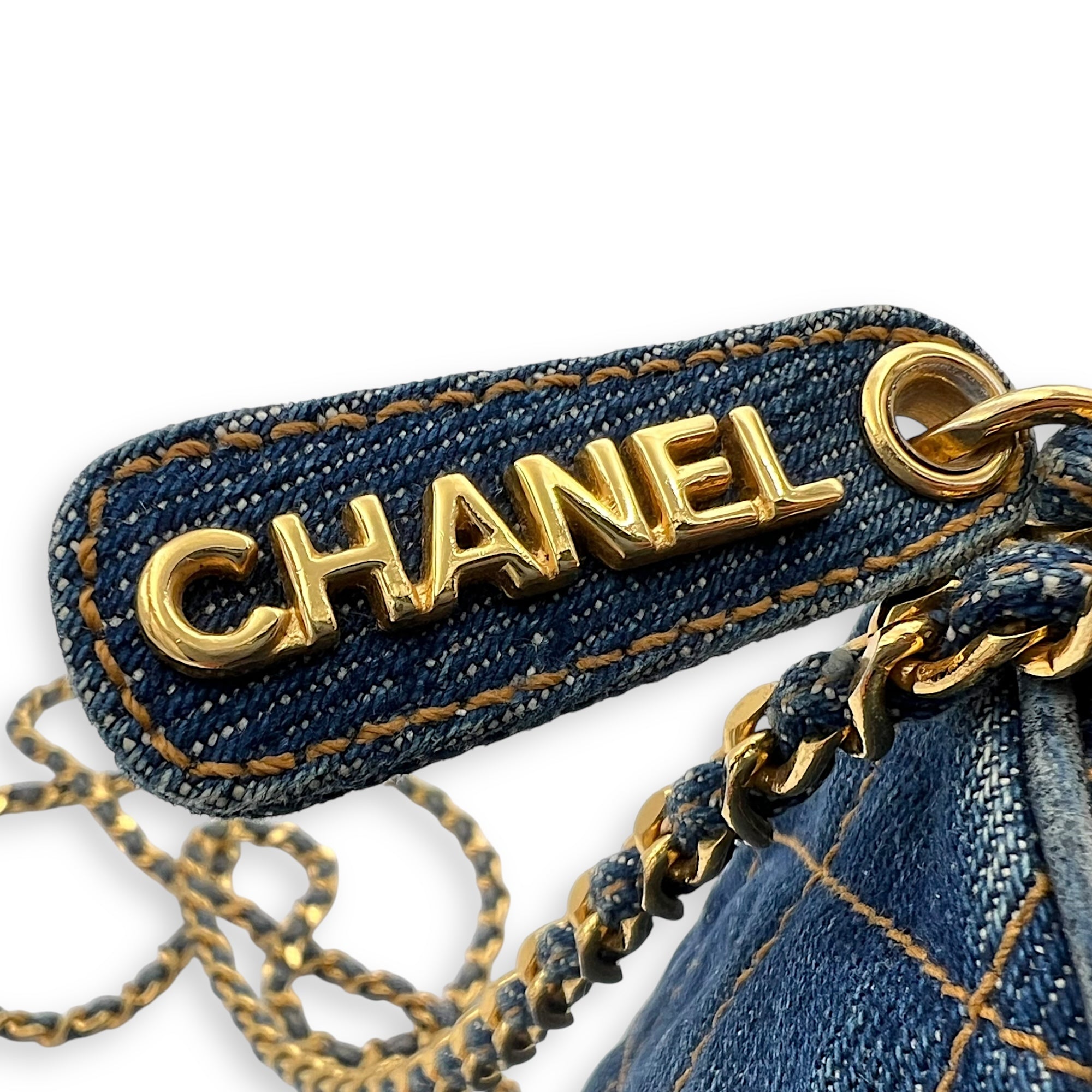 Chanel Denim CC Quilted Turnlock Crossbody Bag Blue in Denim, Gold hardware_10