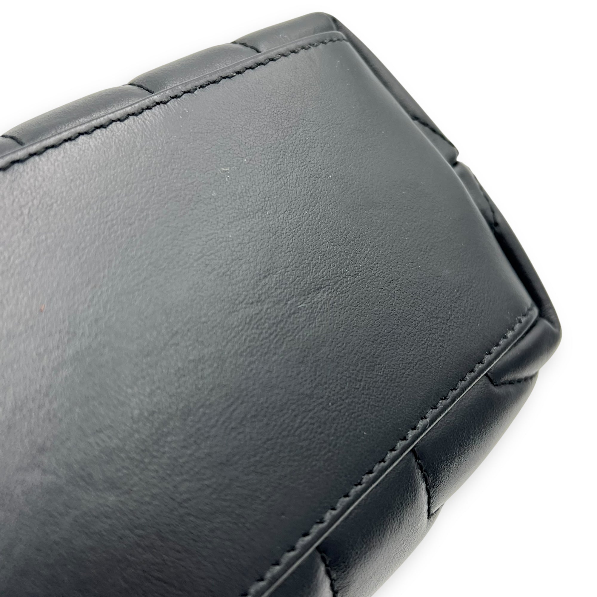 Saint Laurent Loulou Small Black Shoulder Bag in Calfskin, Gold hardware_11