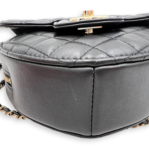 Chanel Heart  Crossbody Bag Black in Lambskin, Gold hardware_11