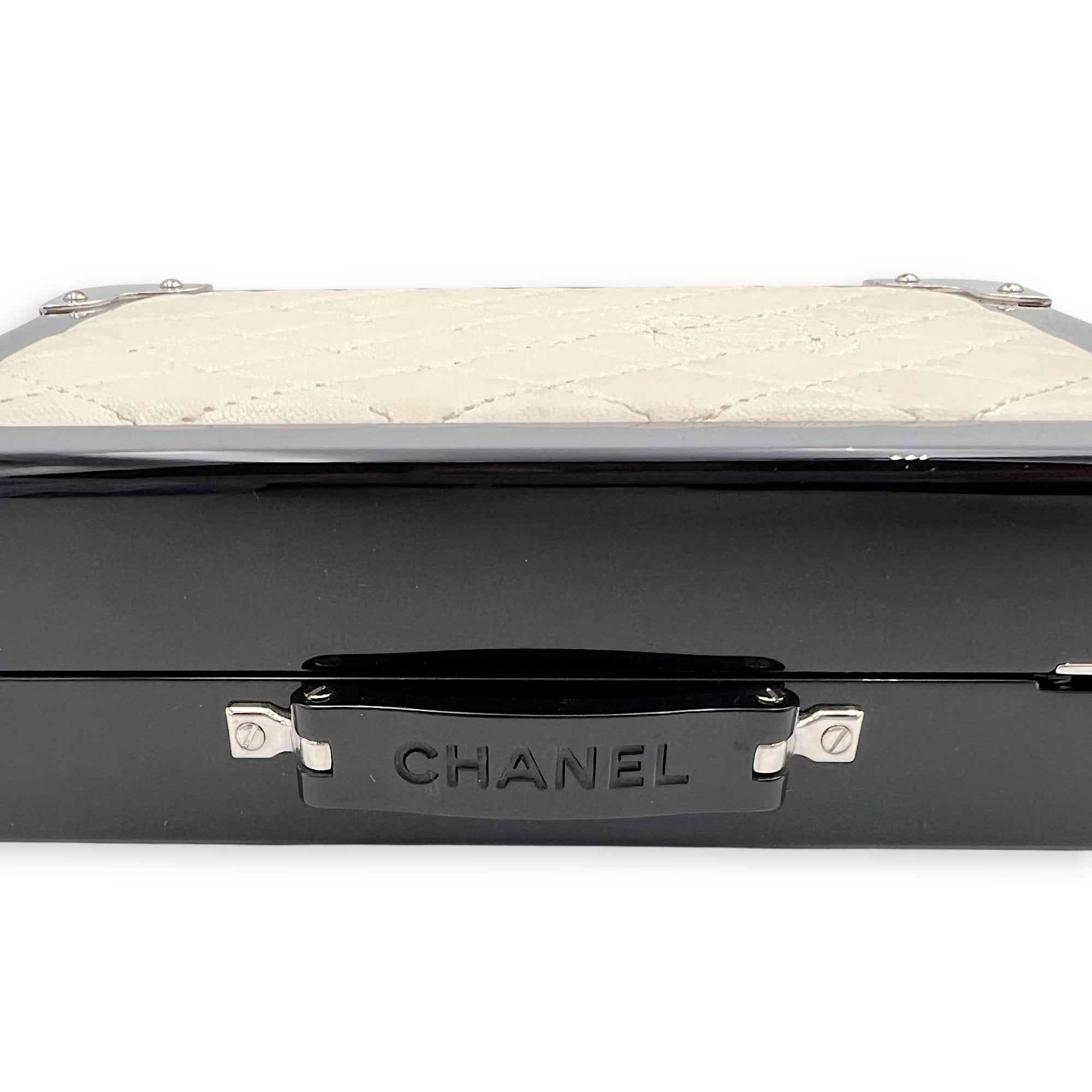 Chanel Minaudiere Trolley  Clutch White in Others, Silver hardware_10