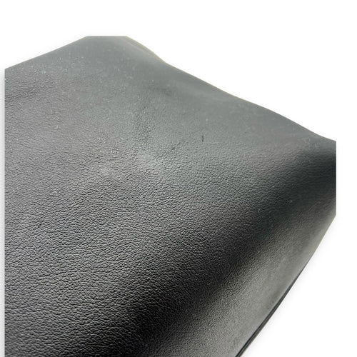 Saint Laurent Logo Tote Bag Black in Calfskin, Gold hardware_14