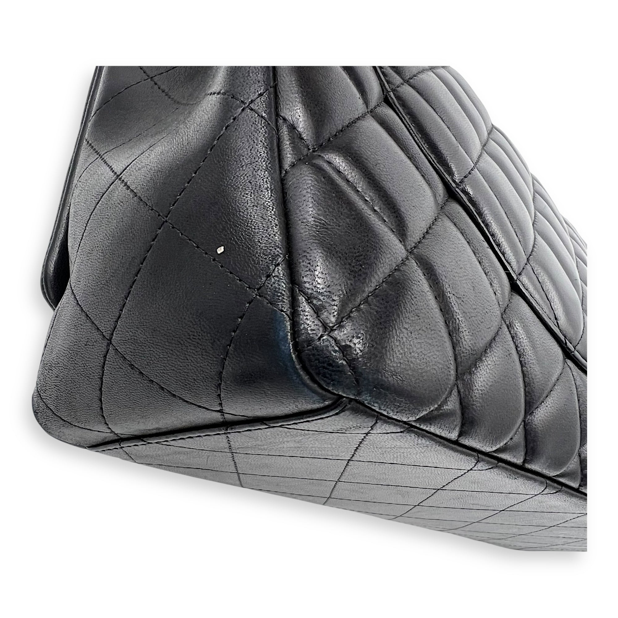 Chanel Classic Maxi Black Shoulder Bag in Lambskin, Silver hardware_2
