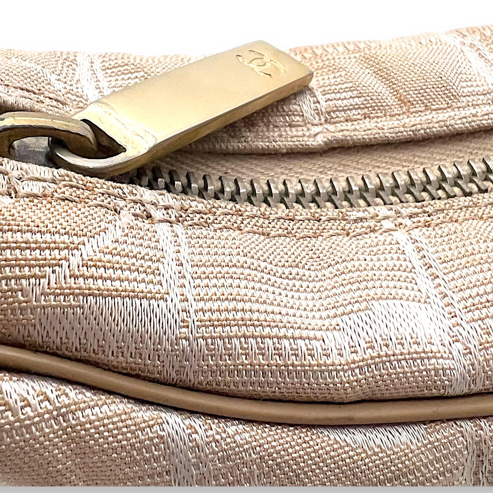 Travel Line Shoulder Bag Beige in Jacquard, Gold hardware