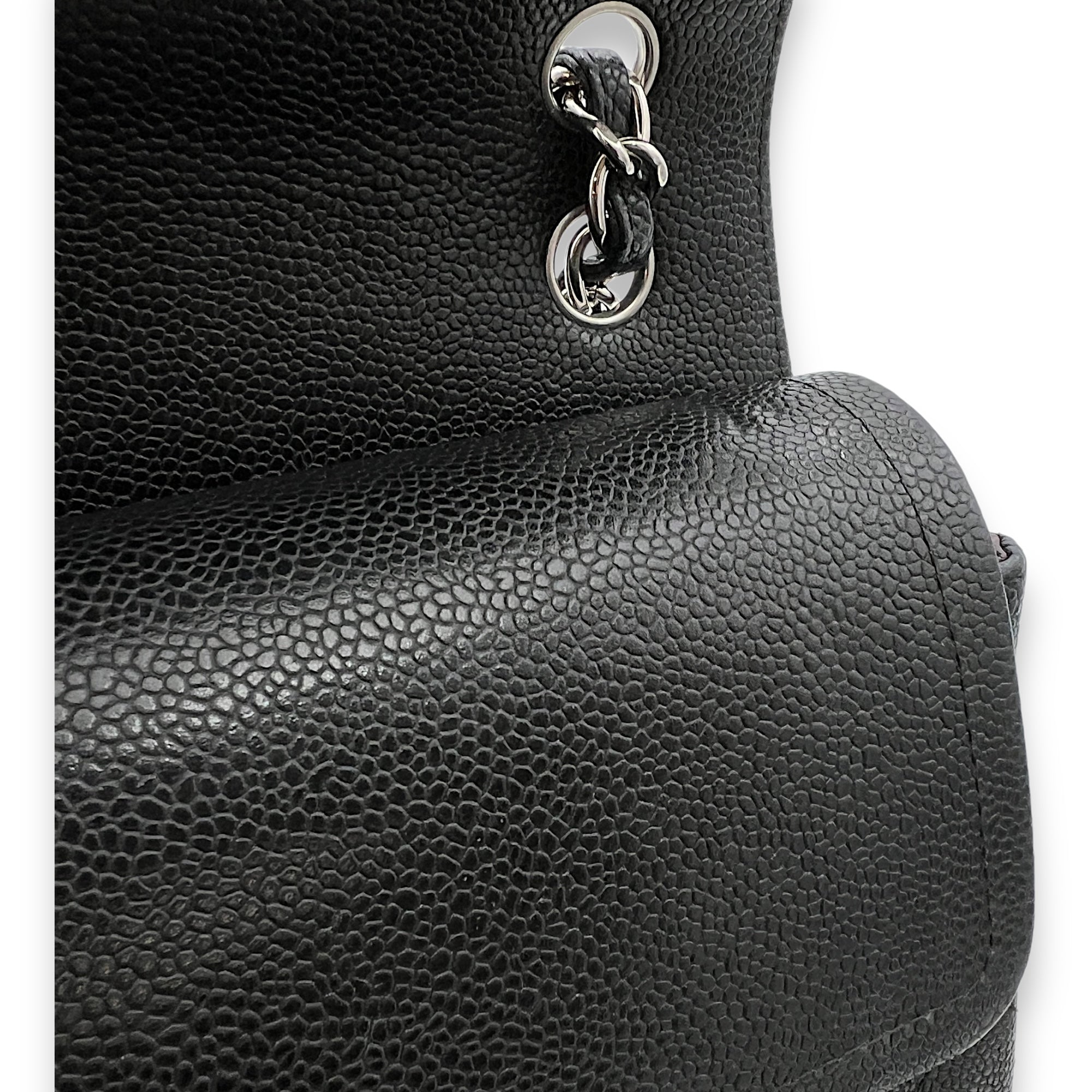 Classic Double Jumbo Black Shoulder Bag in Caviar Leather, Silver hardware