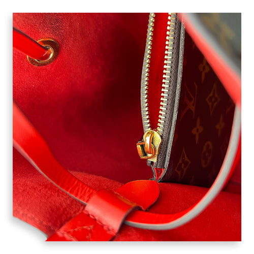 Louis Vuitton NeoNoe MM Brown Bucket Bag in Monogram Coated Canvas, Gold hardware_12