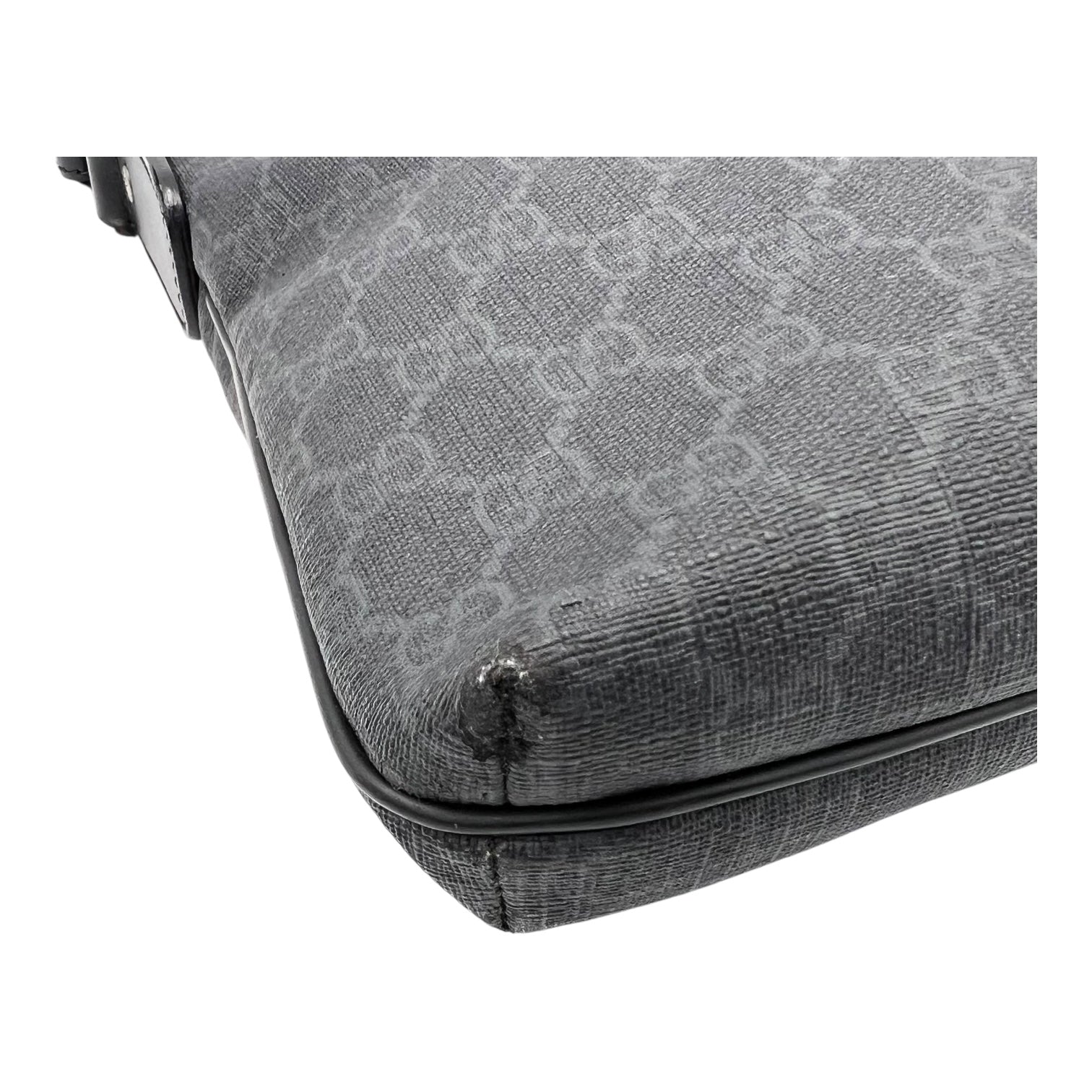 Gucci GG Supreme Black Messenger in Coated Canvas, Ruthenium hardware_7