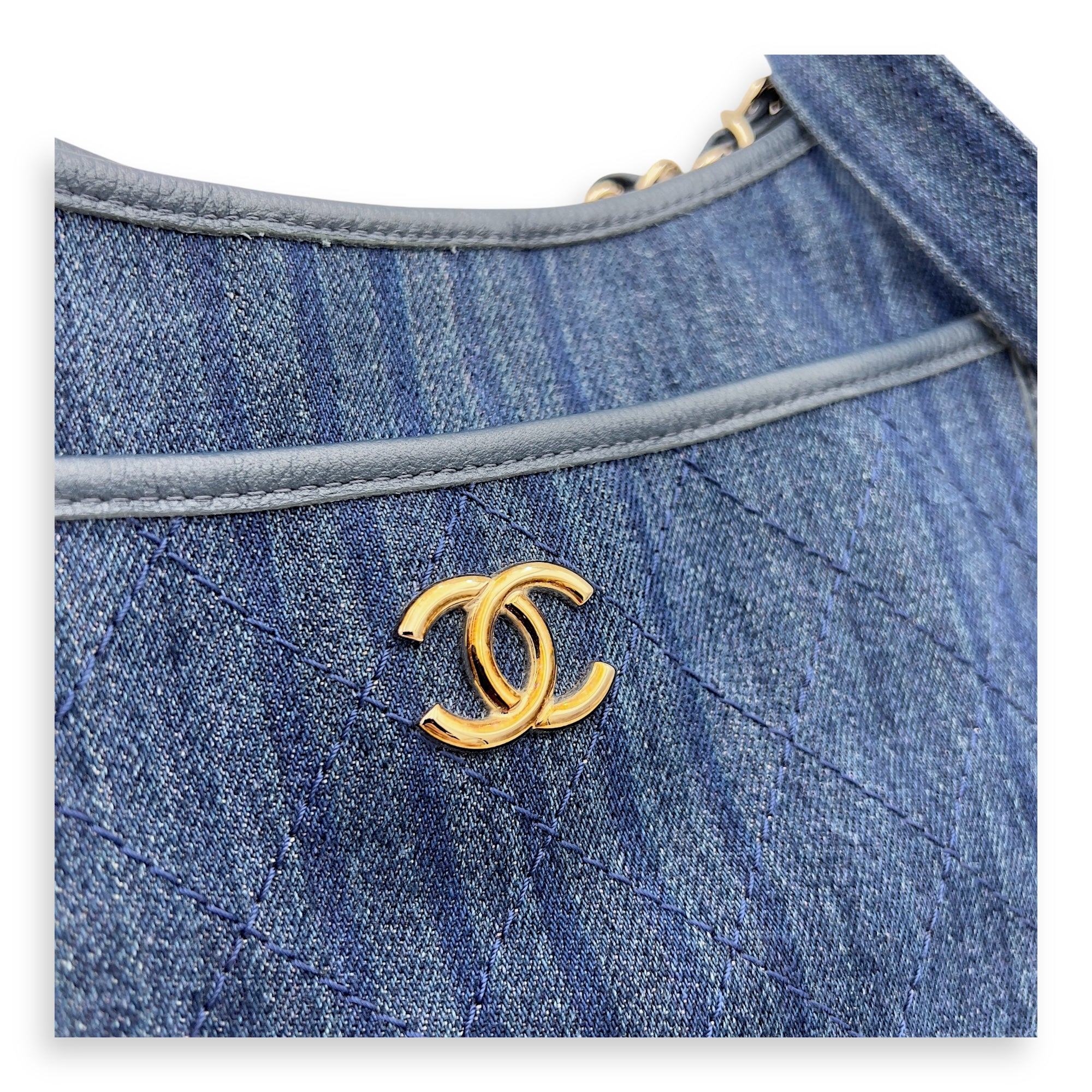 CHANEL ズボン 刺繍ウール USED】VINTAGE BOOTLEG CHANEL SCARF | KONBINI