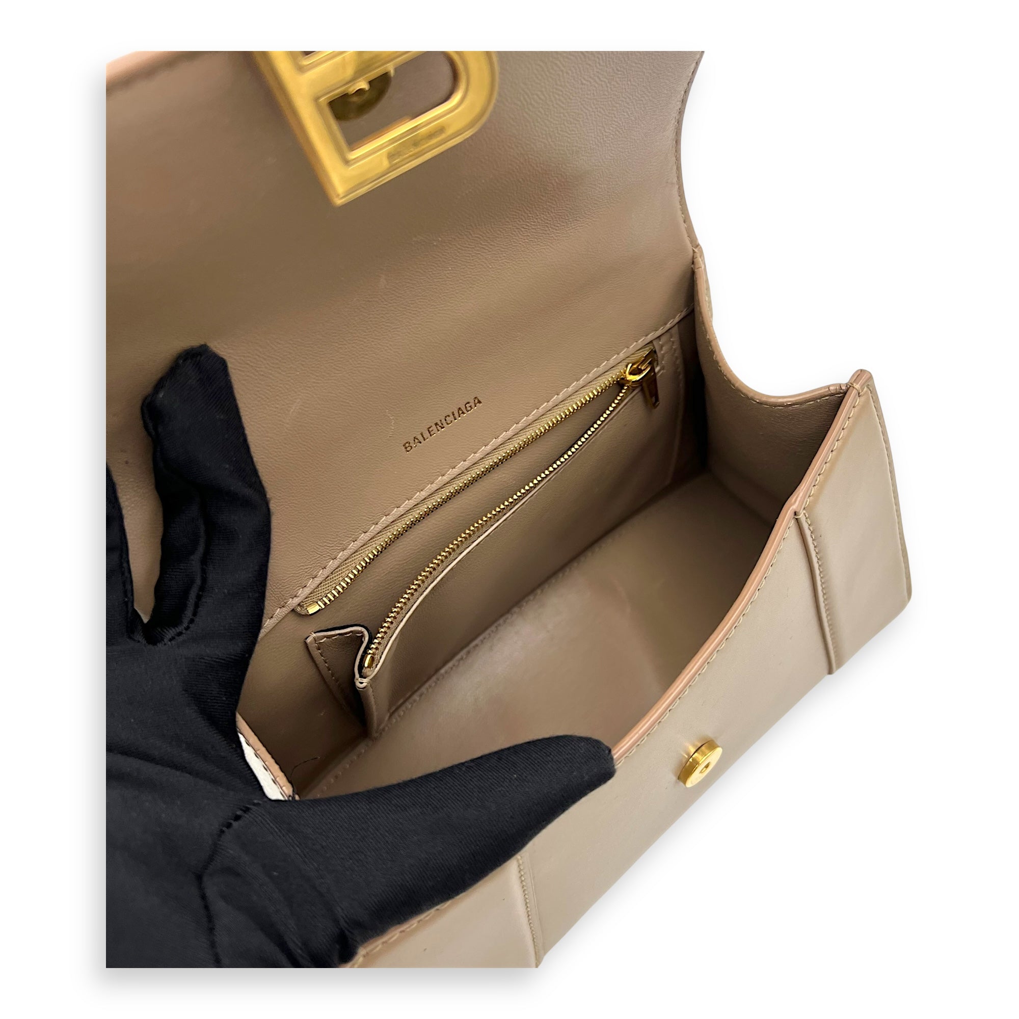 Balenciaga Hourglass Small Beige Top Handle Bag in Calfskin, Gold hardware_12