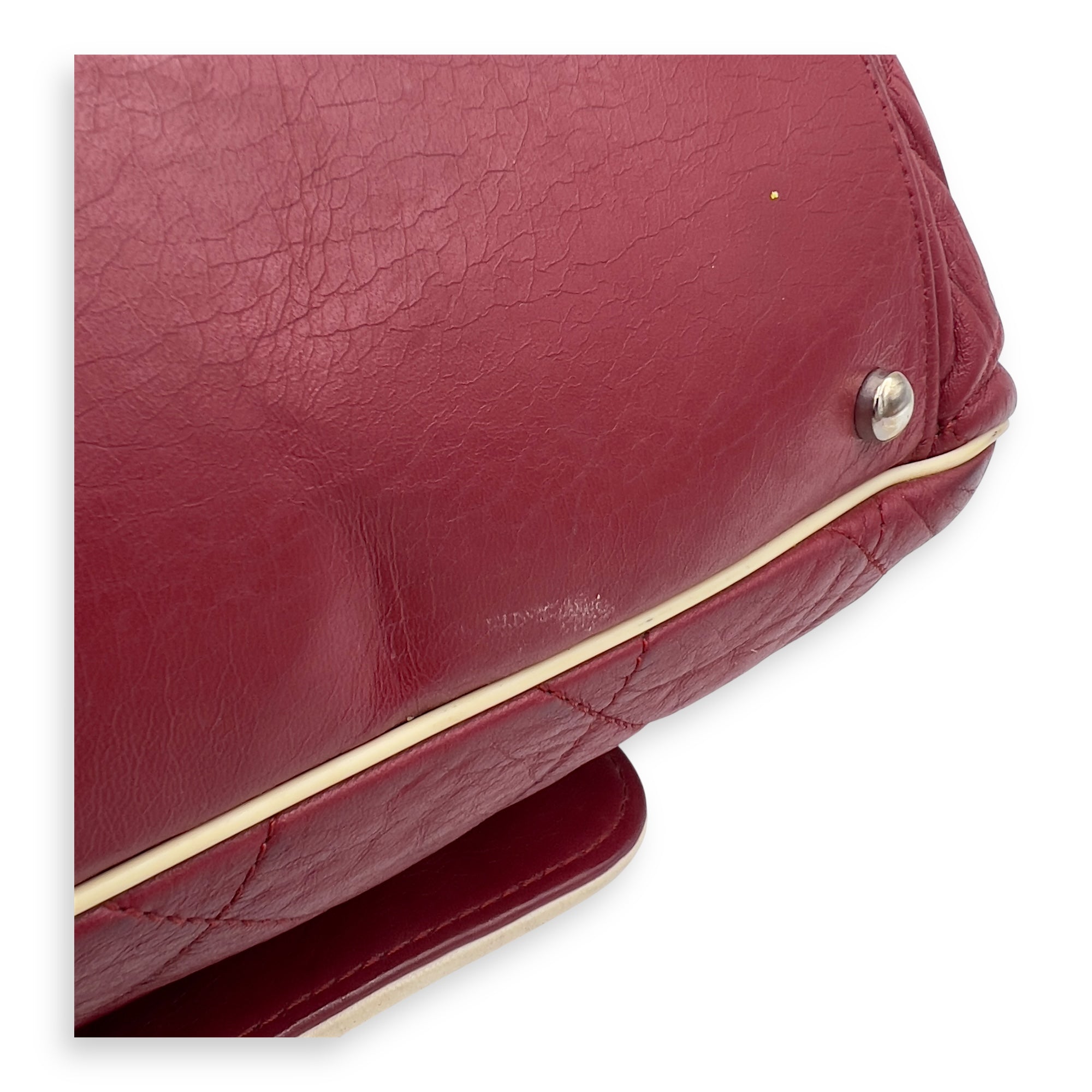 Chanel East West Shoulder Bag Red in Calfskin, Silver hardware_10