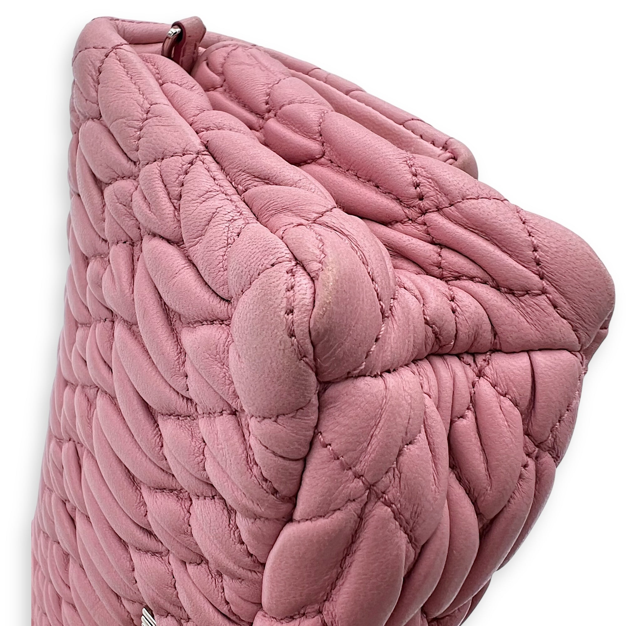 Miu Miu Matelassé Shoulder Bag Pink in Lambskin, Silver hardware_12