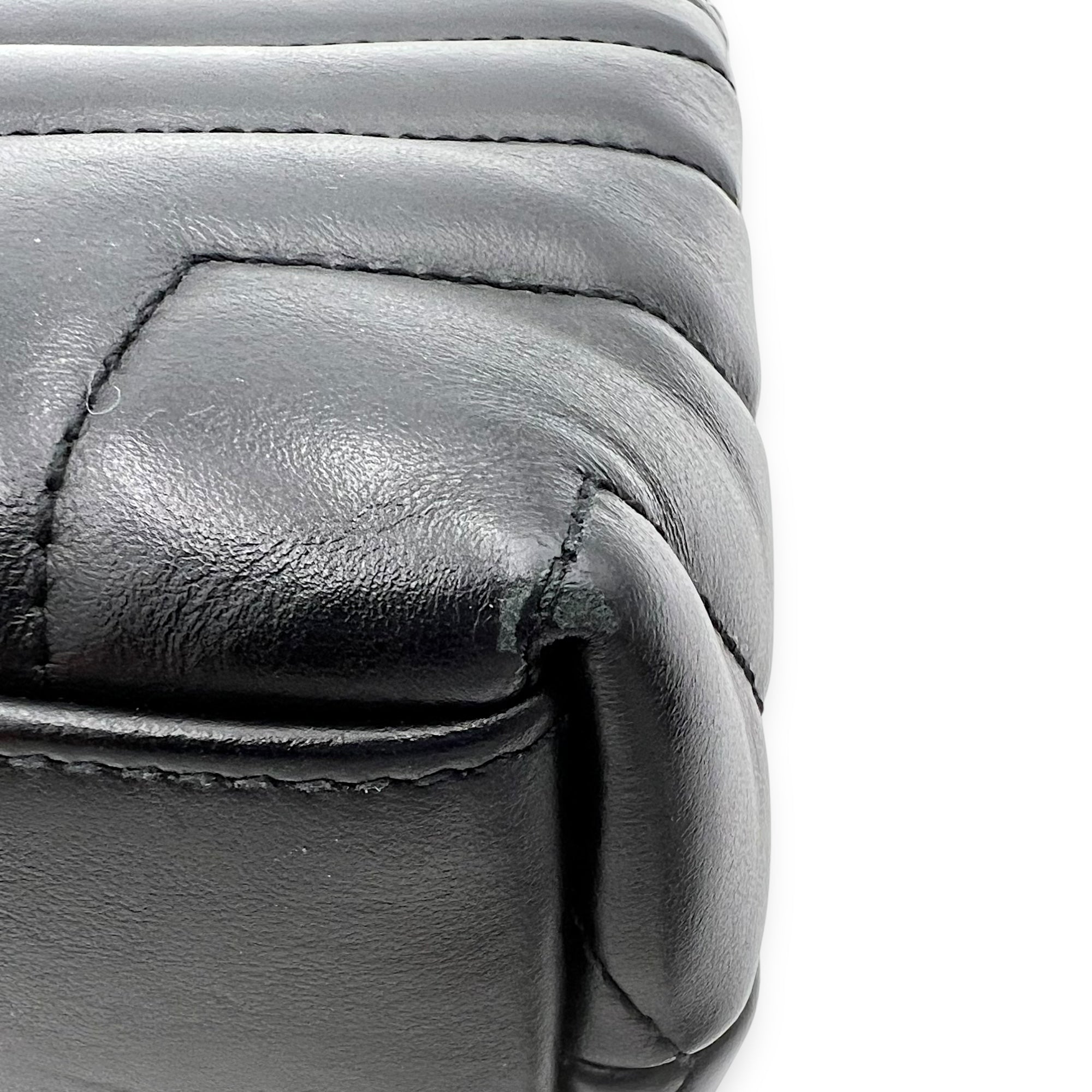 Saint Laurent Loulou Small Black Shoulder Bag in Calfskin, Gold hardware_12