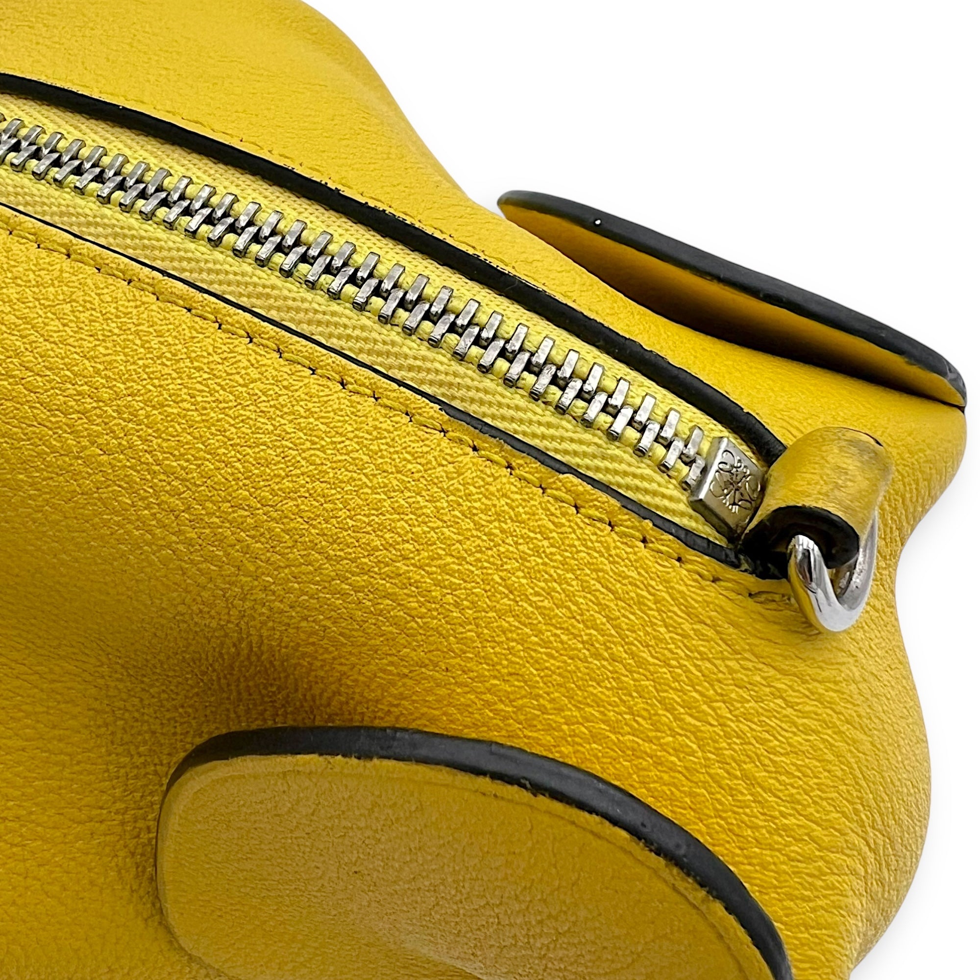 Loewe Elephant Crossbody Bag Yellow in Calfskin, Silver hardware_12