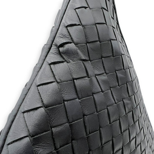 Bottega Veneta Intrecciato Pouch Black in Lambskin, Silver hardware_12