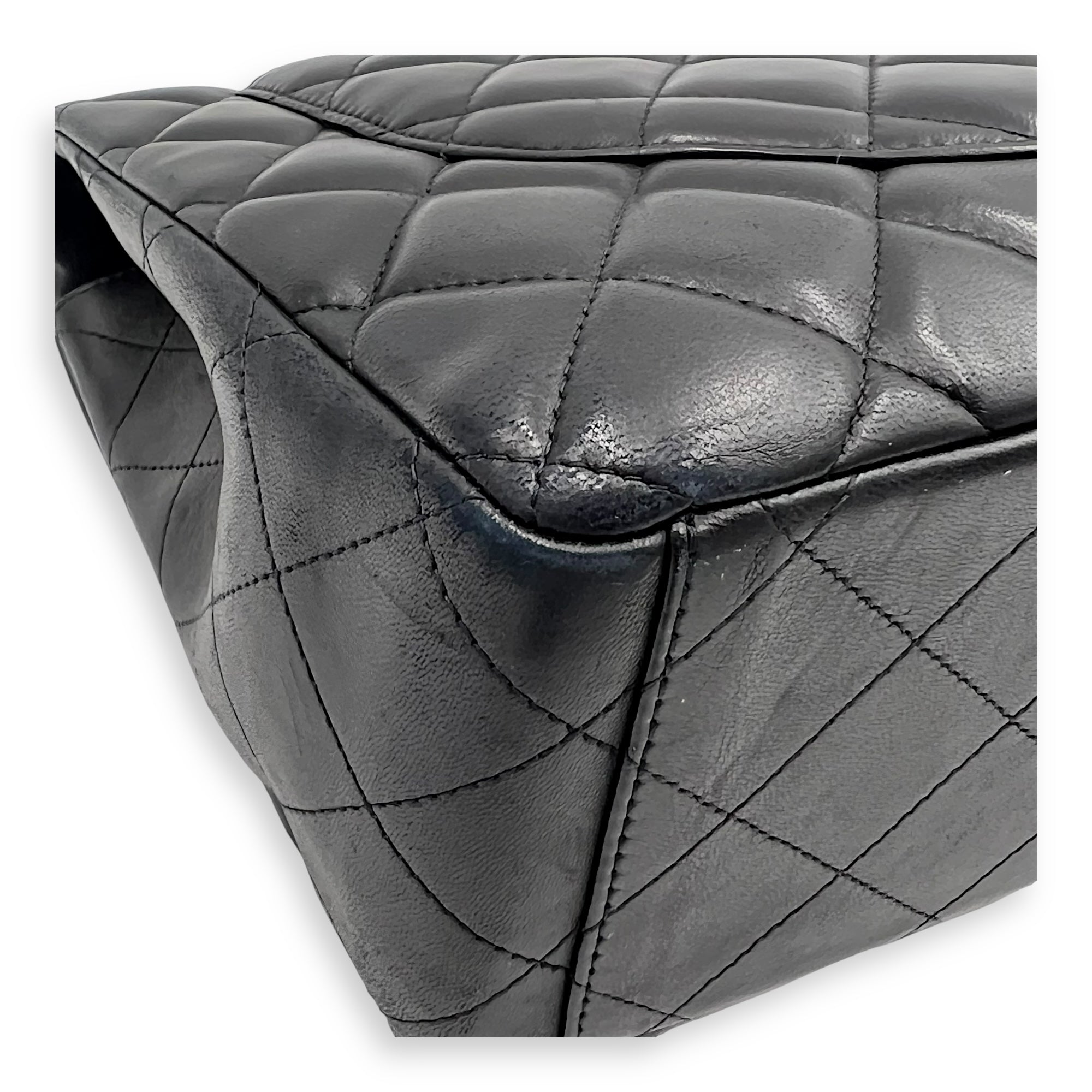 Chanel Classic Maxi Black Shoulder Bag in Lambskin, Silver hardware_4