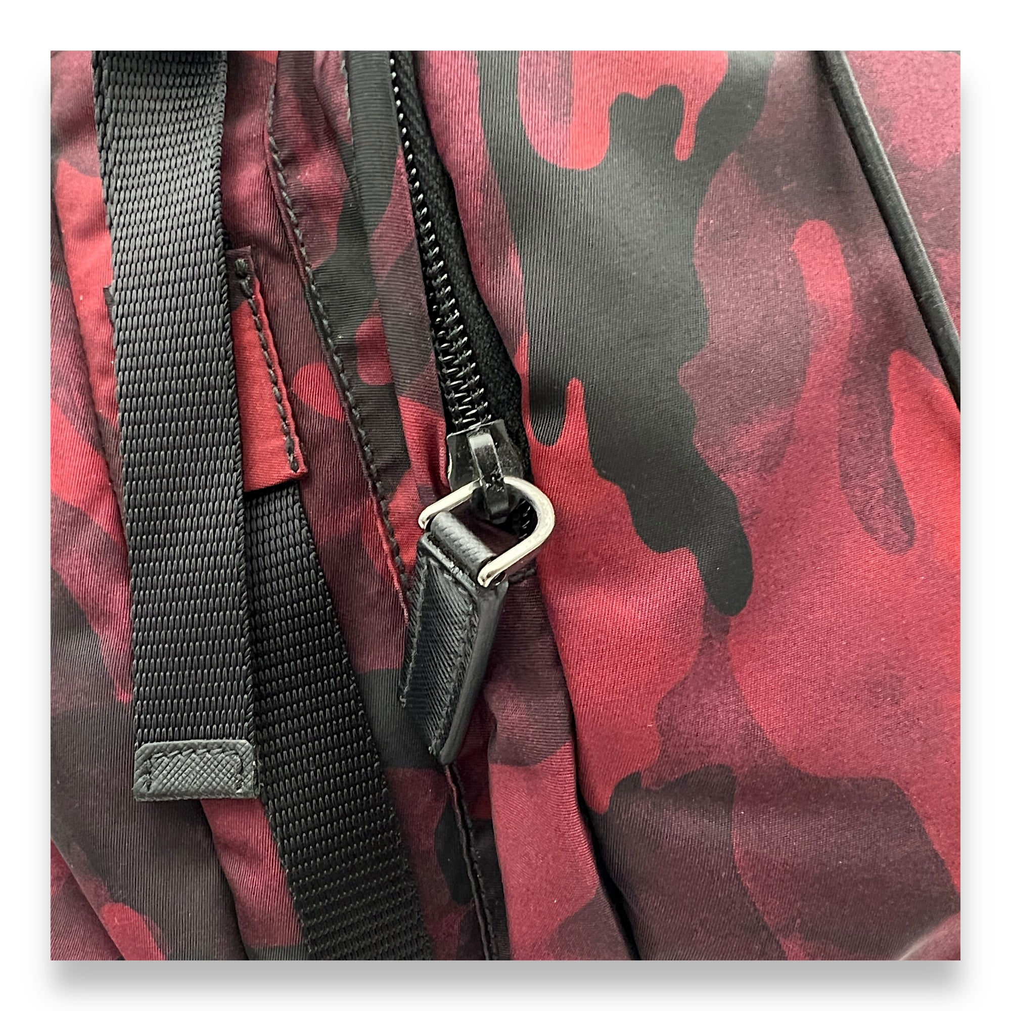 Camouflage Backpack Red in Nylon, Gunmetal hardware