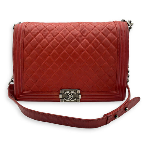 Boy Shoulder Bag Red in Lambskin, Ruthenium hardware