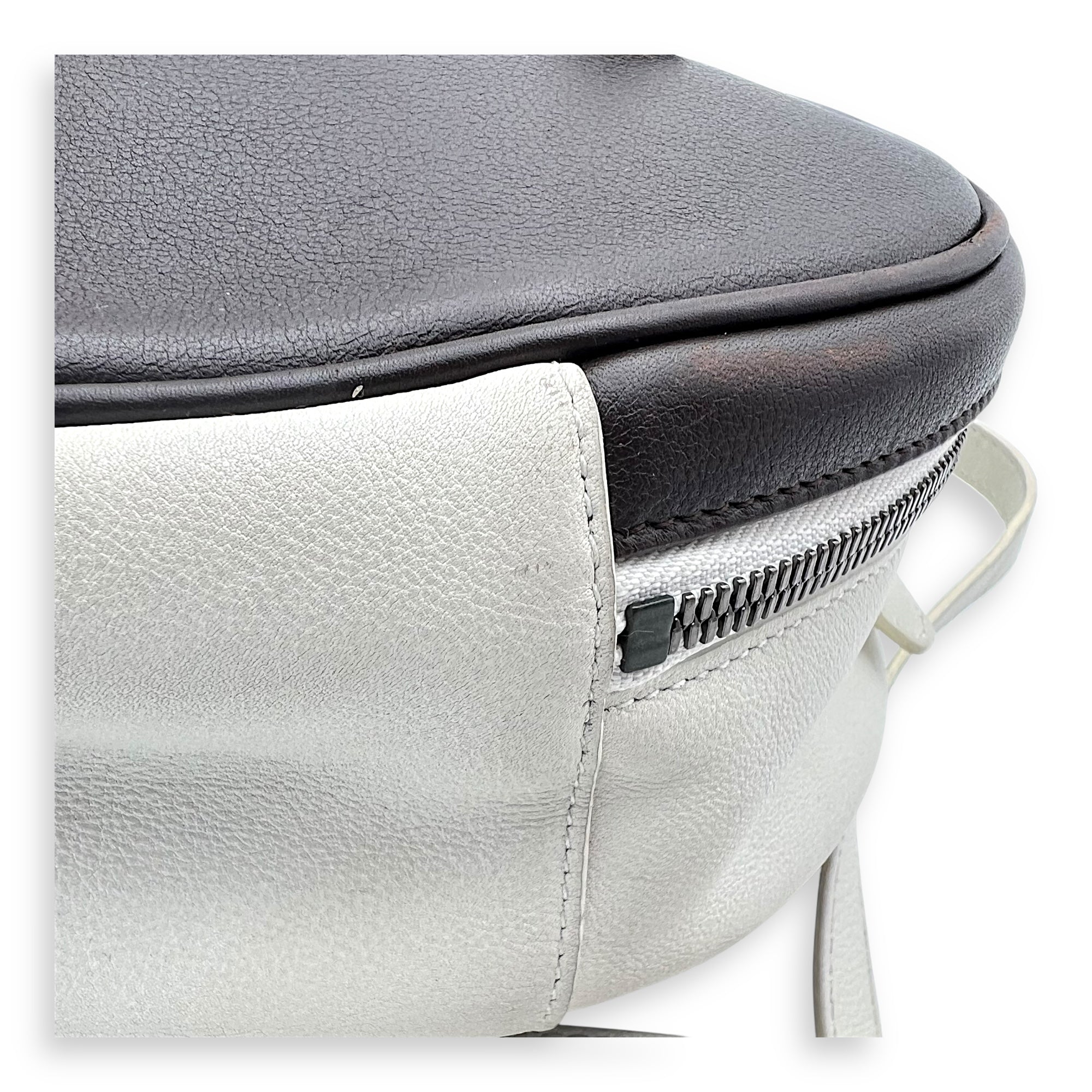 Balenciaga Round Top Handle Bag Black in Calfskin, Silver hardware_13