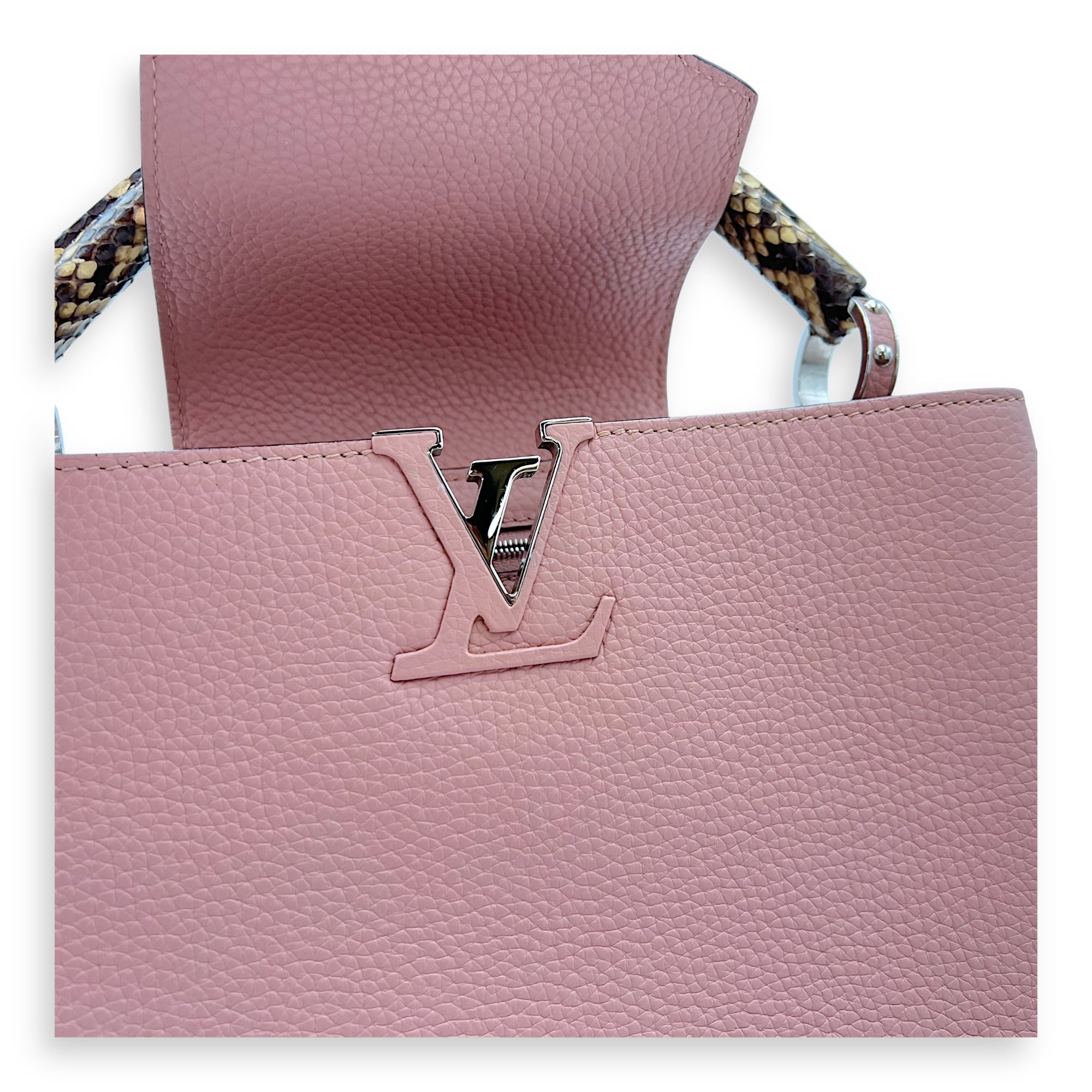 Louis Vuitton Capucines PM Pink Top Handle Bag in Taurillon Leather, Silver hardware_12