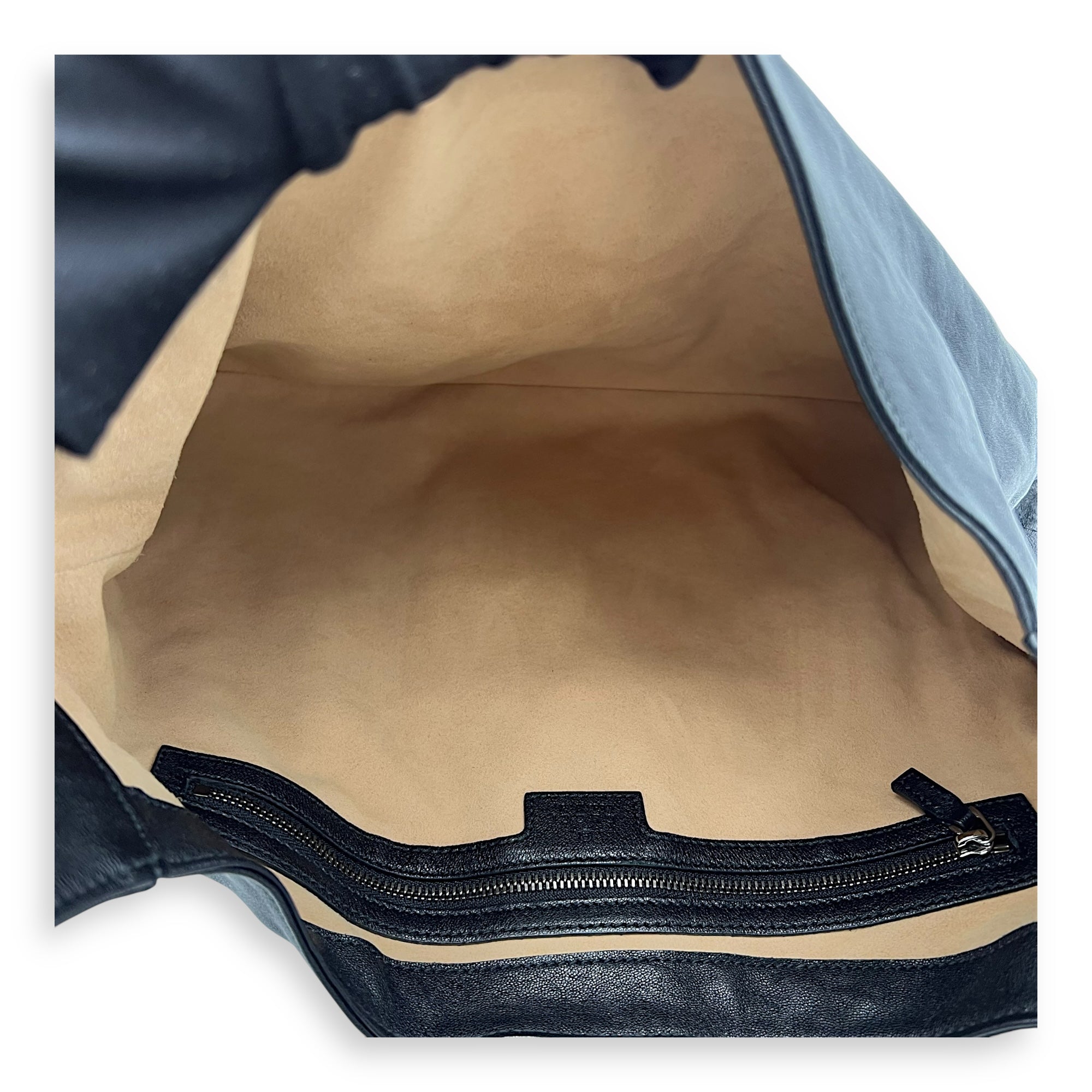 Gucci Aphrodite Shoulder Bag Black in Calfskin, Others hardware_6
