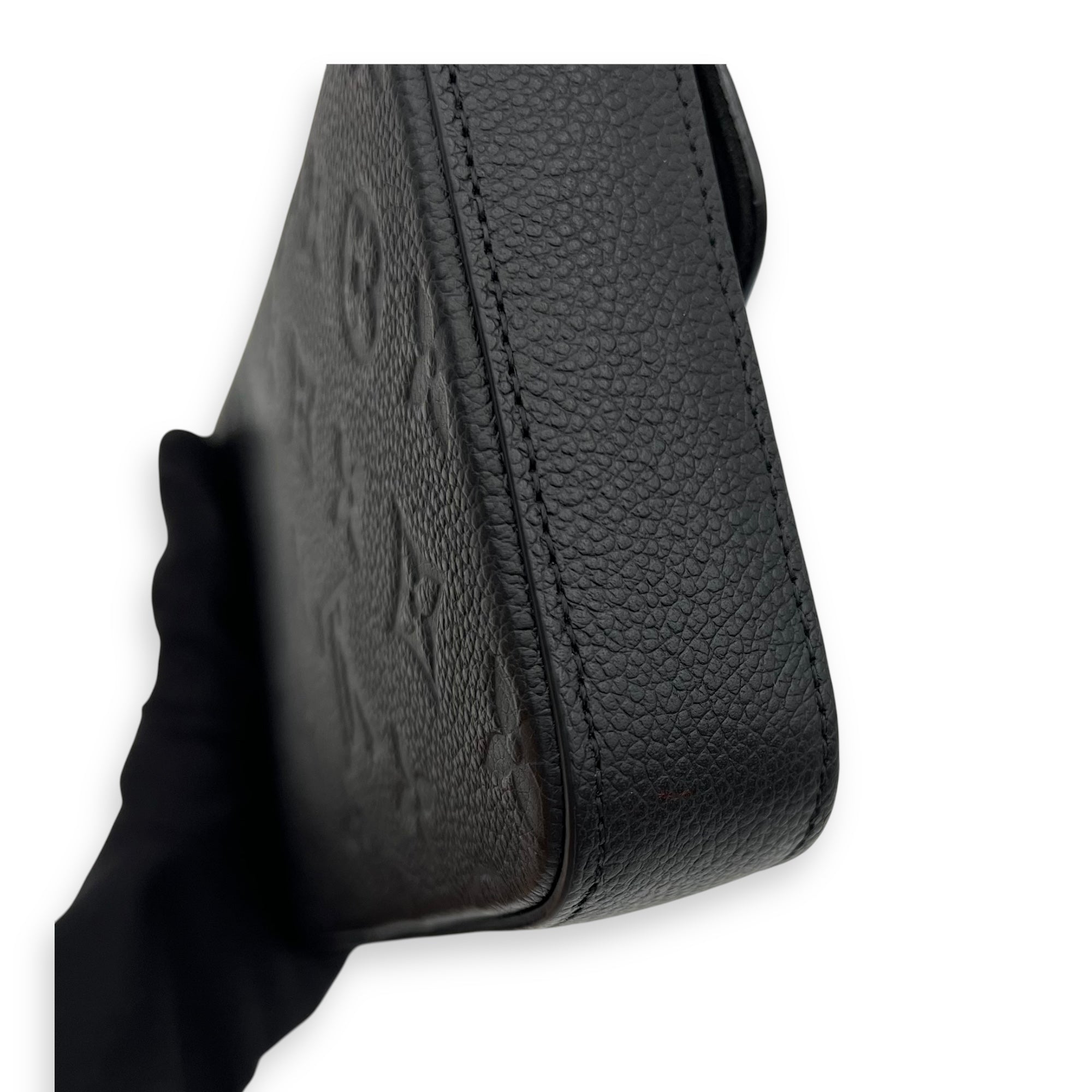 Louis Vuitton Felicie Wallet On Chain Black in Monogram Empreinte Leather, Gold hardware_8