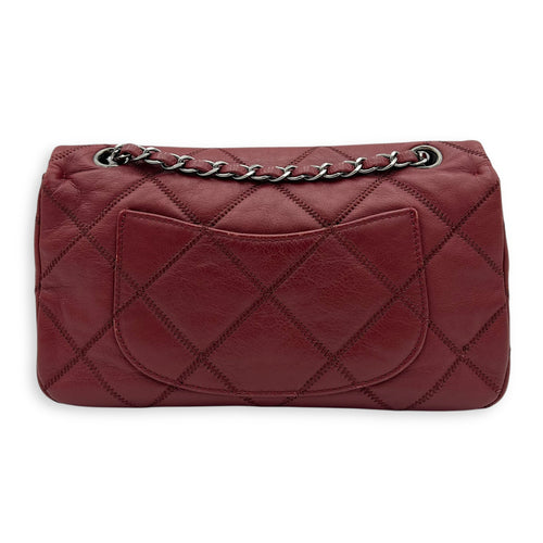 Chanel Classic Diamond Stitch Quilted Red Shoulder Bag in Calfskin, Ruthenium hardware_2