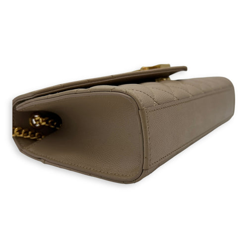 Saint Laurent Envelope Crossbody Bag Small Beige in Calfskin, Gold hardware_10