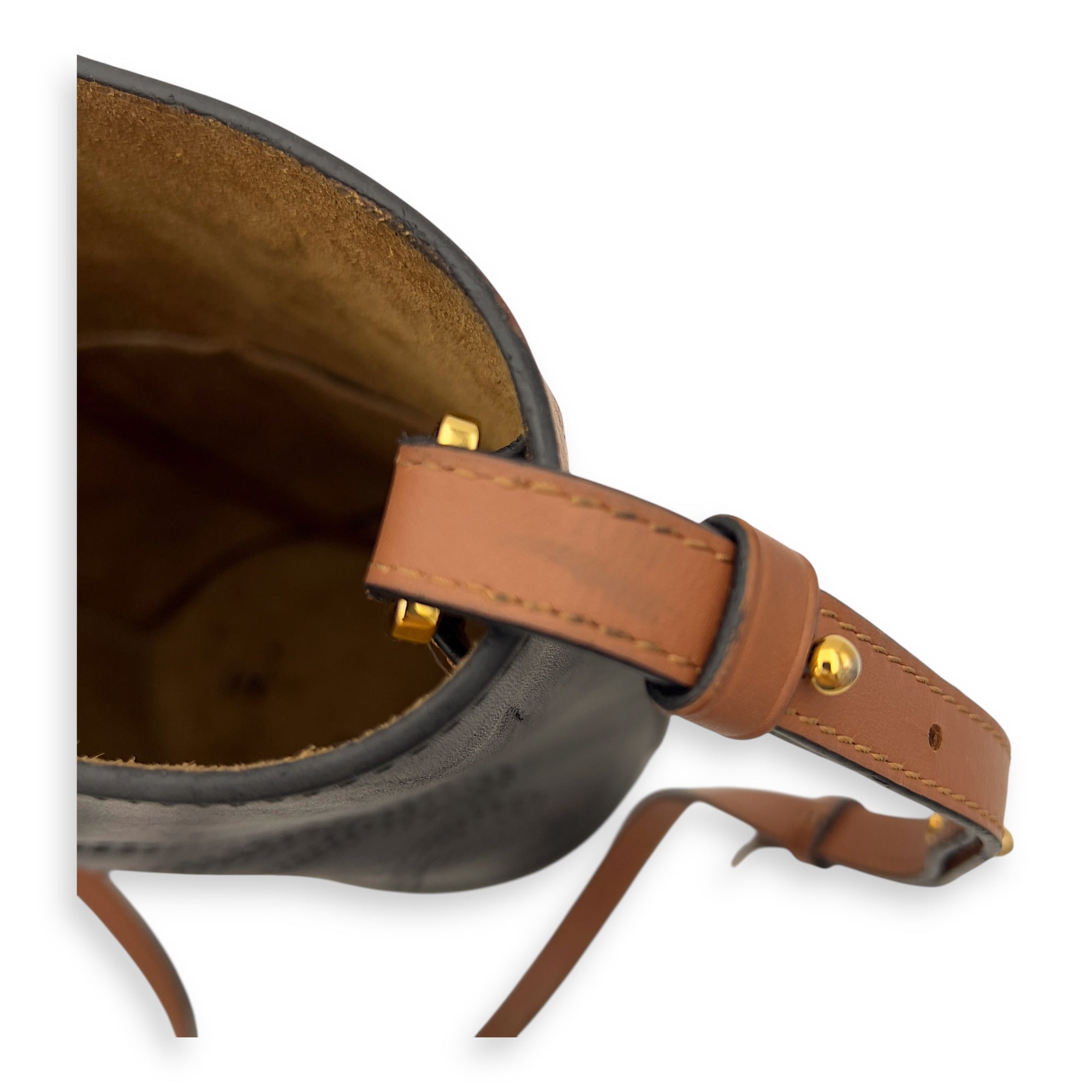 Loewe Anagram Shoulder Bag Brown in Calfskin, Gold hardware_13