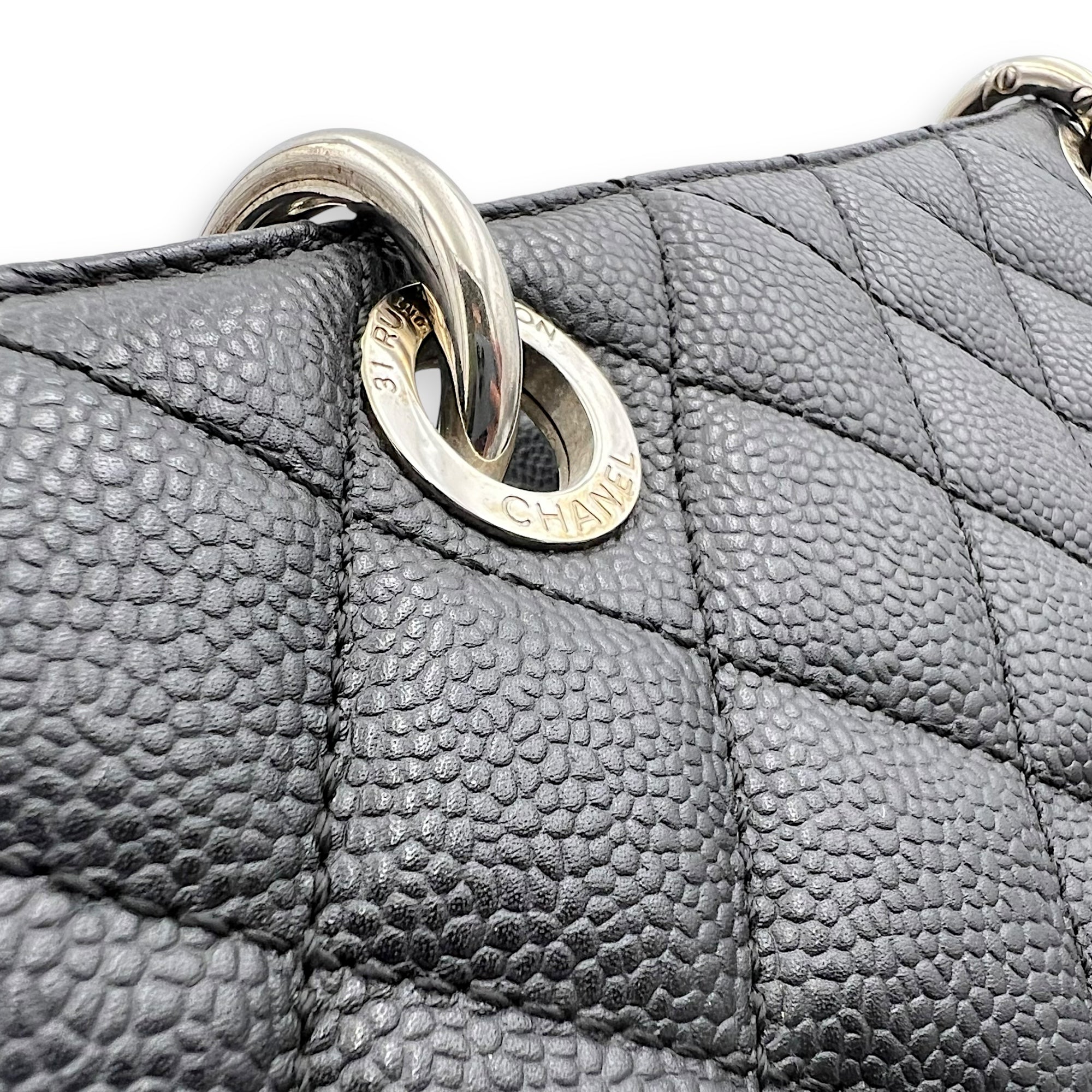 Chanel GST Shoulder Bag Black in Caviar Leather, Silver hardware_13