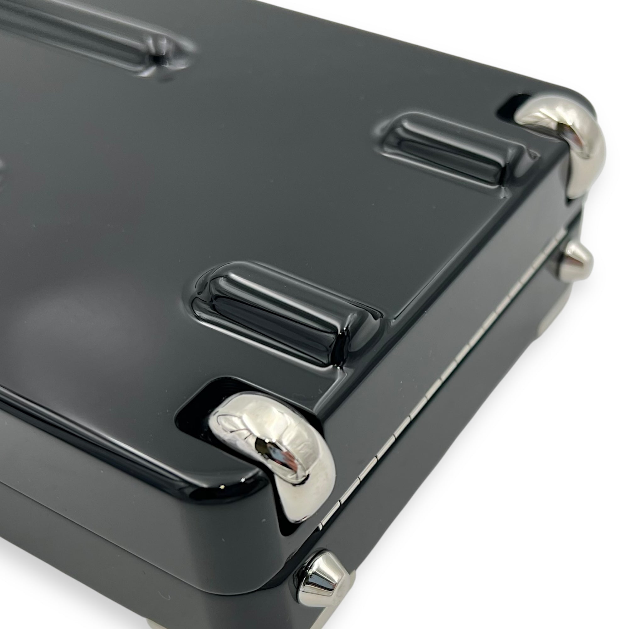 Chanel Minaudiere Trolley  Clutch White in Others, Silver hardware_11