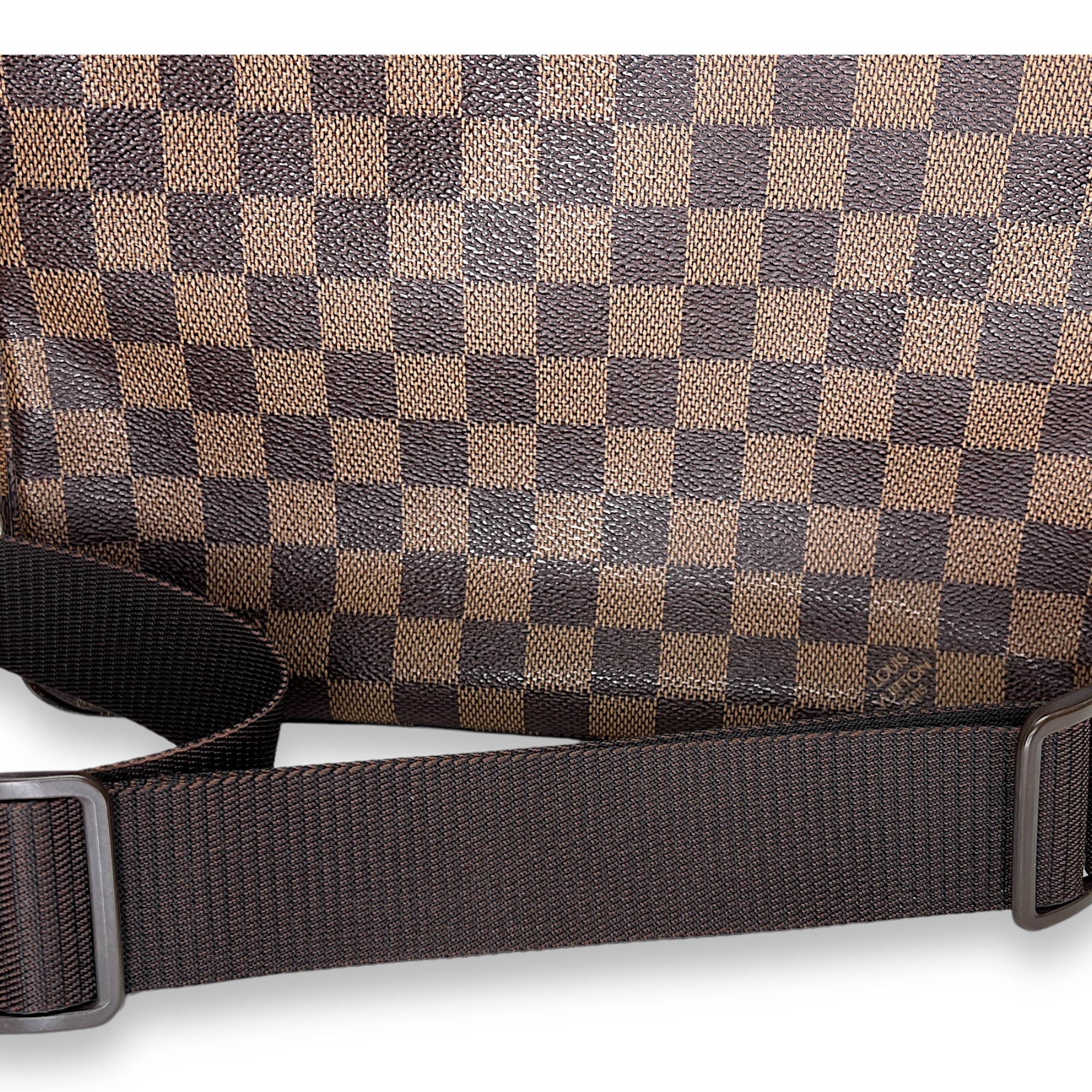 Naviglio Damier Ebene Messenger in Coated Canvas, Gold hardware