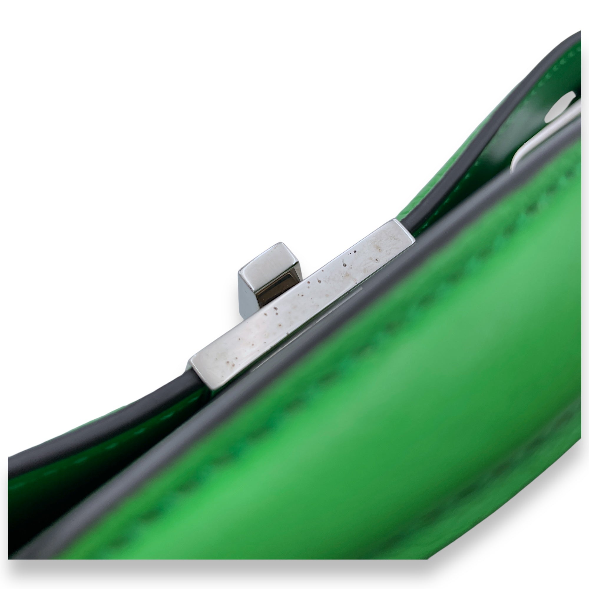 ISeeU Top Handle Bag Green in Calfskin, Silver hardware