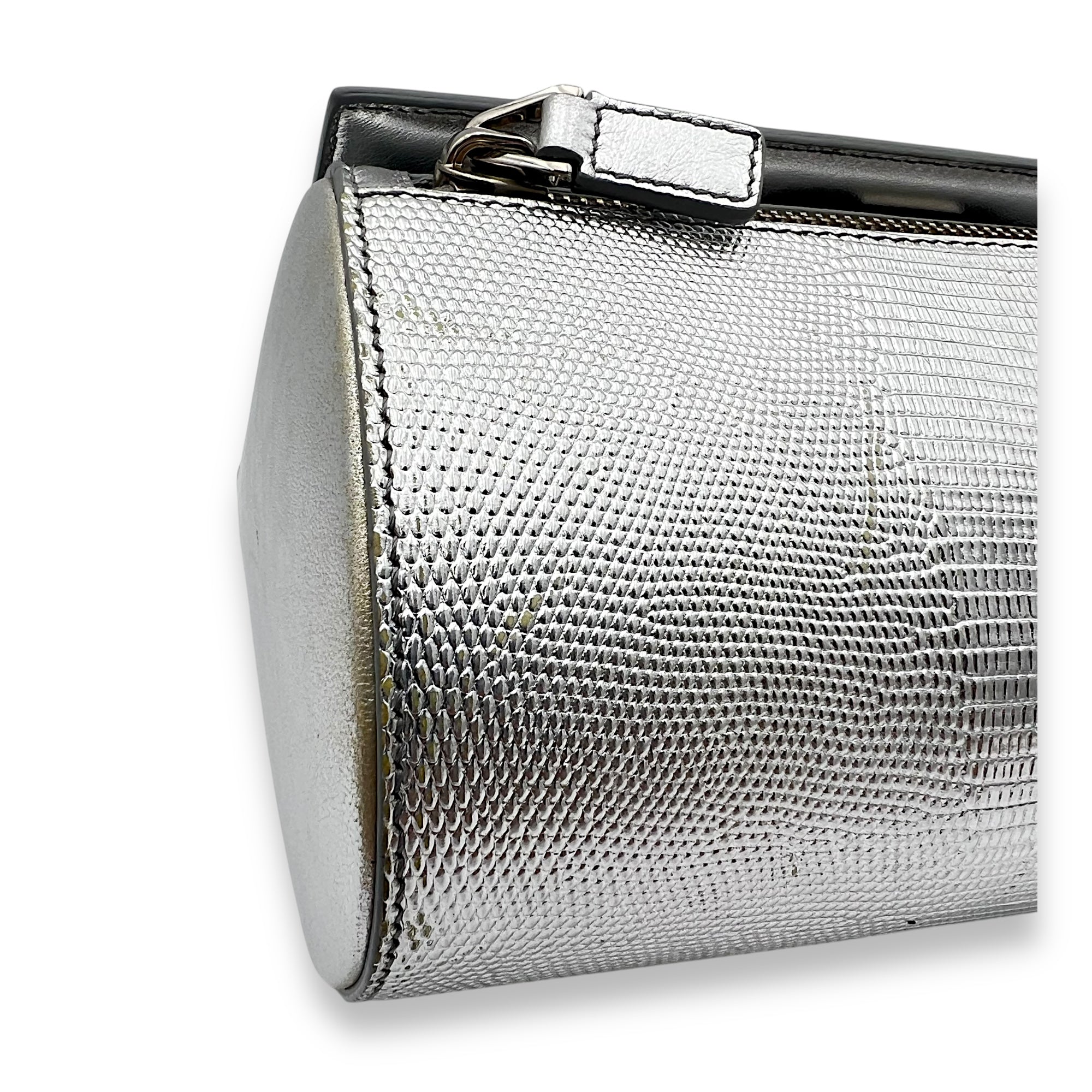 Pandora Box Medium Silver Crossbody Bag in Lizard Embossed Calfskin, Silver hardware