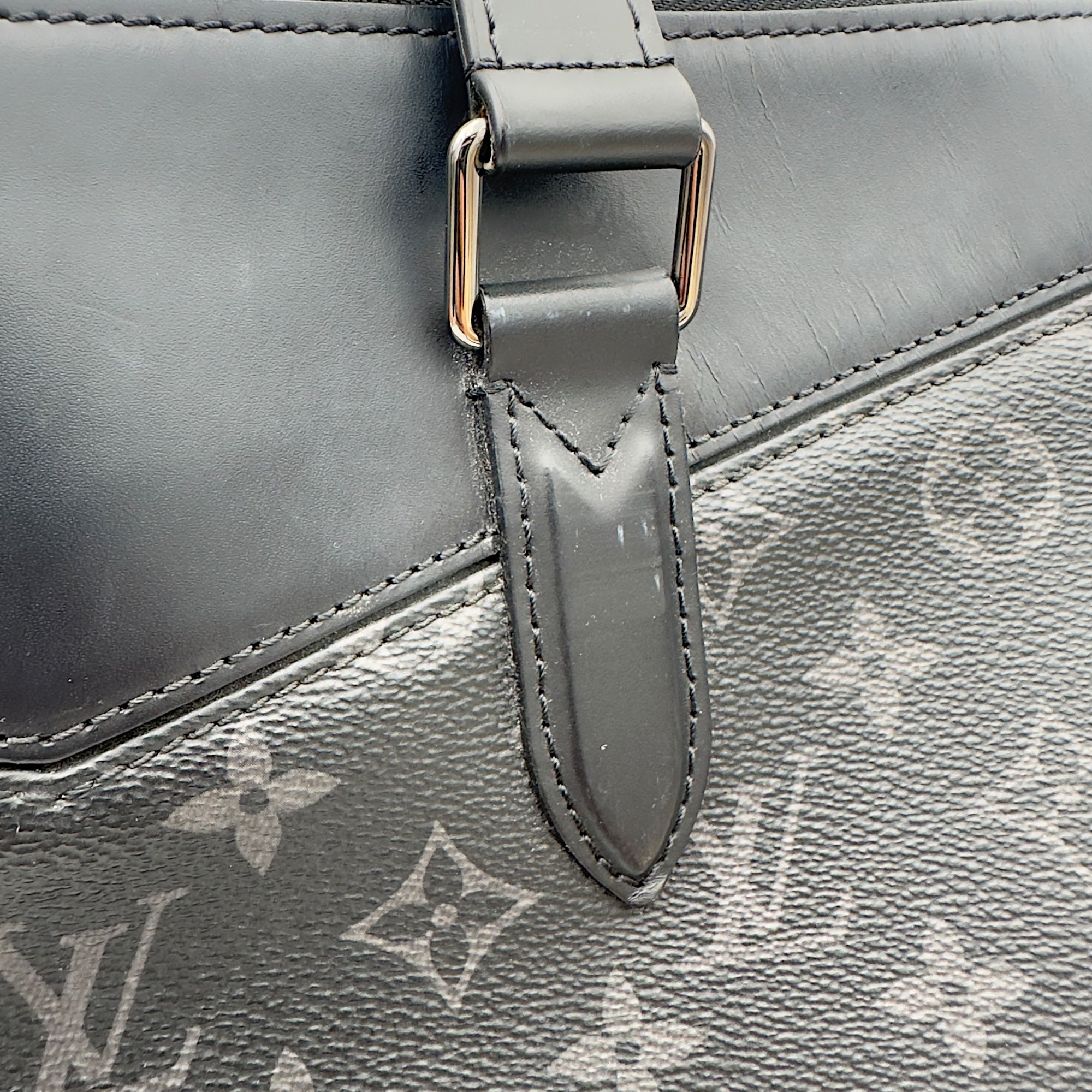 Louis Vuitton Explorer Briefcase Black Messenger in Coated Canvas, Silver hardware_12