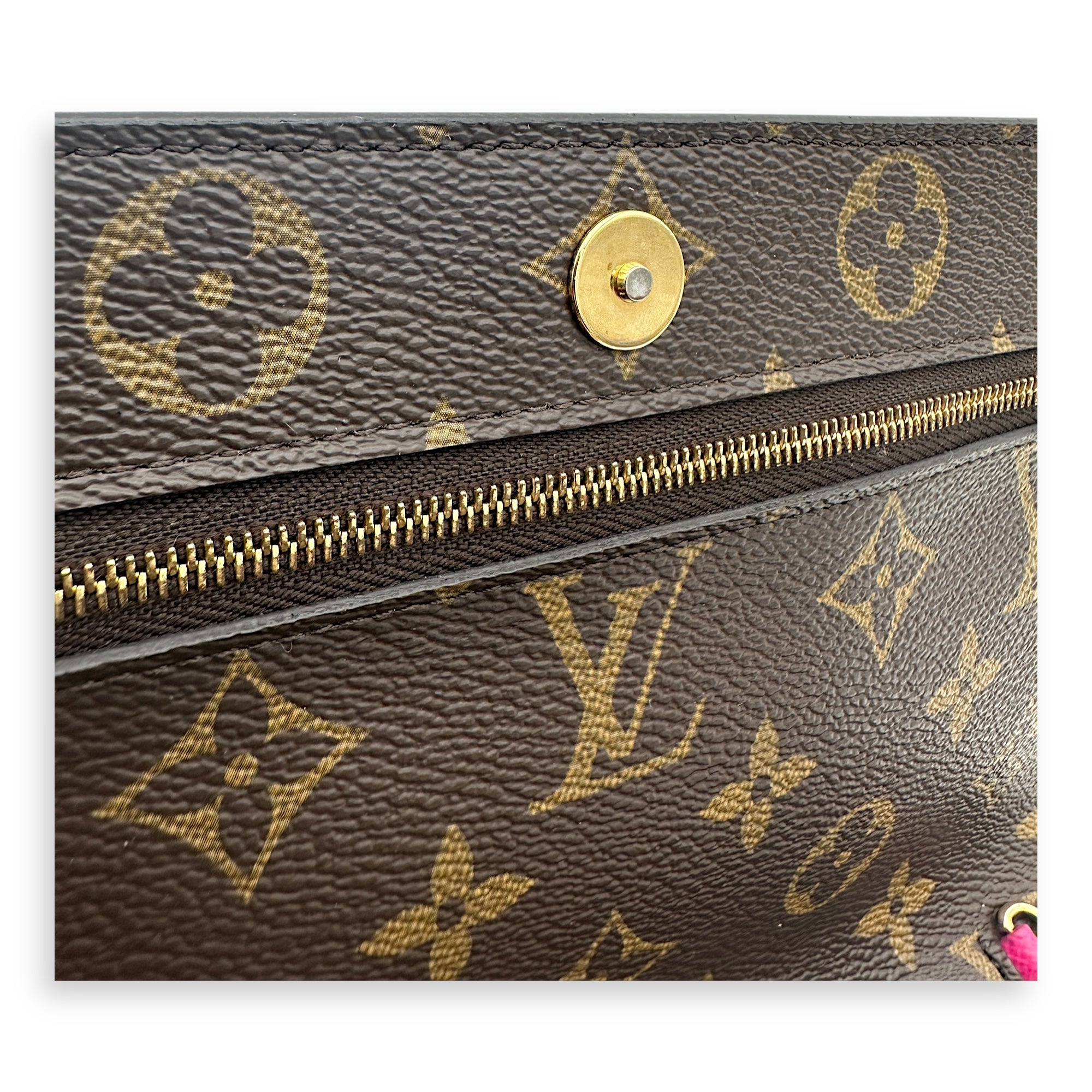 Louis Vuitton Christmas Animation Pochette Wallet On Chain Brown in Monogram Coated Canvas, Gold hardware_14