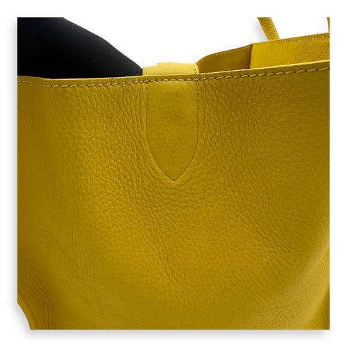 Celine Phantom Luggage Yellow Top Handle Bag in Calfskin, Gold hardware_12