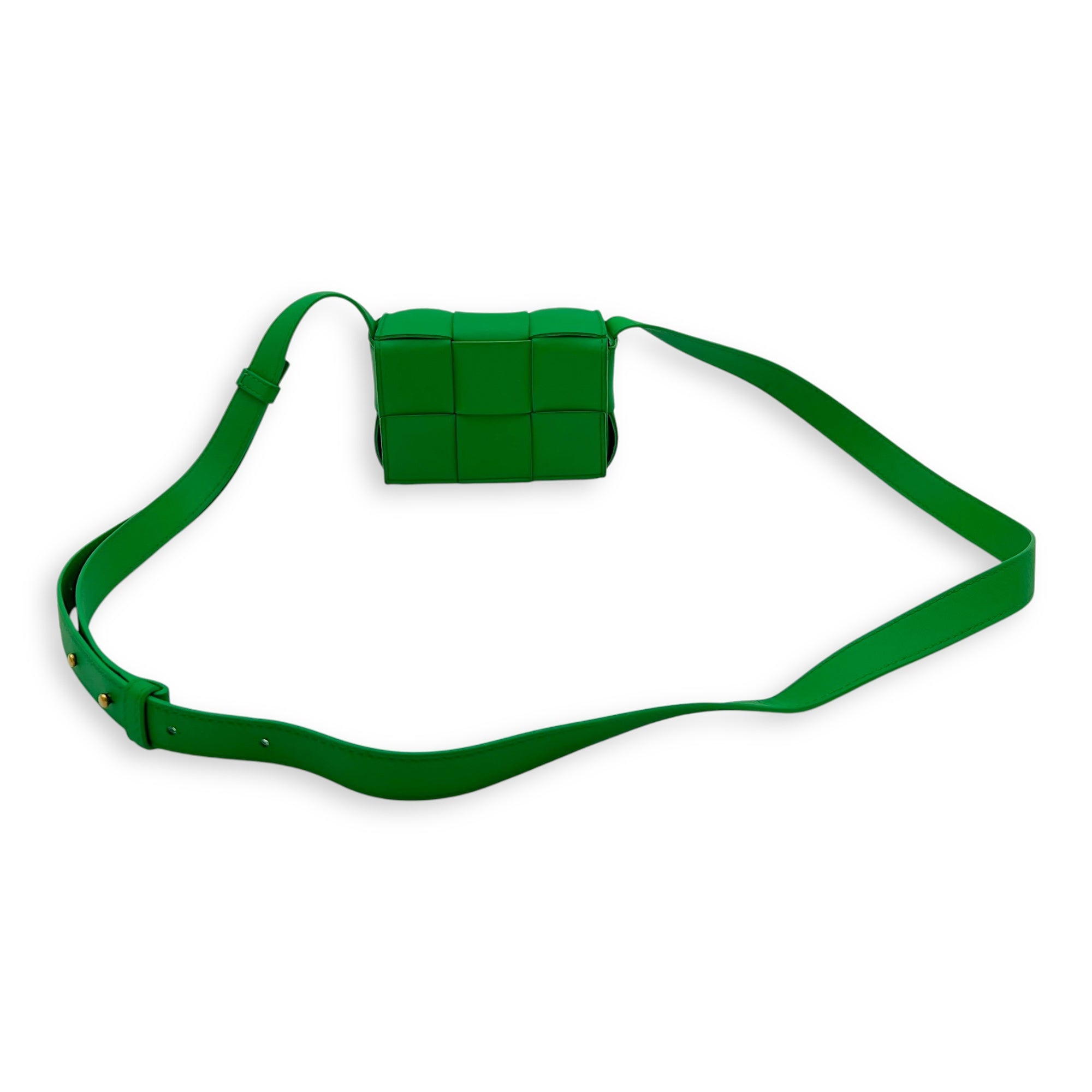 Bottega Veneta Cassette Green Crossbody Bag in Lambskin, Gold hardware_14