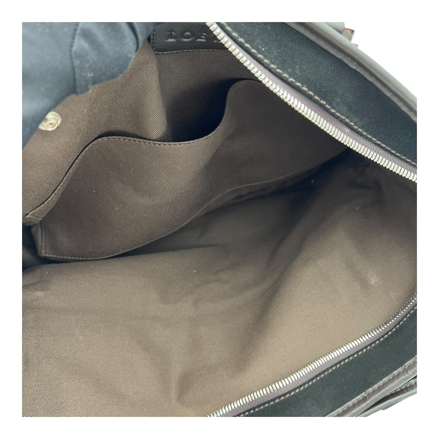 Loewe Amazona Top Handle Bag Black in Epsom, Silver hardware_7